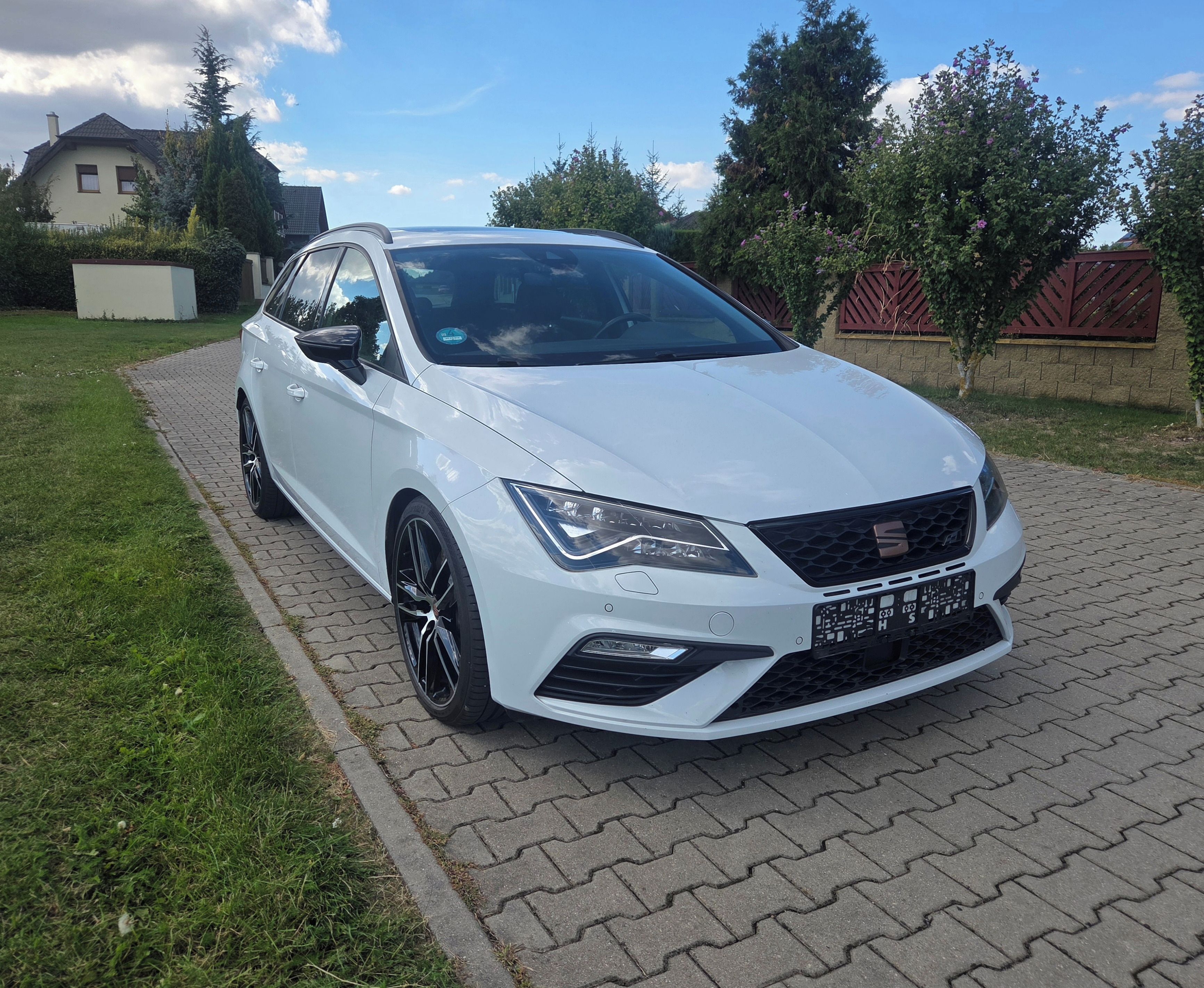 Seat Leon, Cupra 300 ST 4Drive