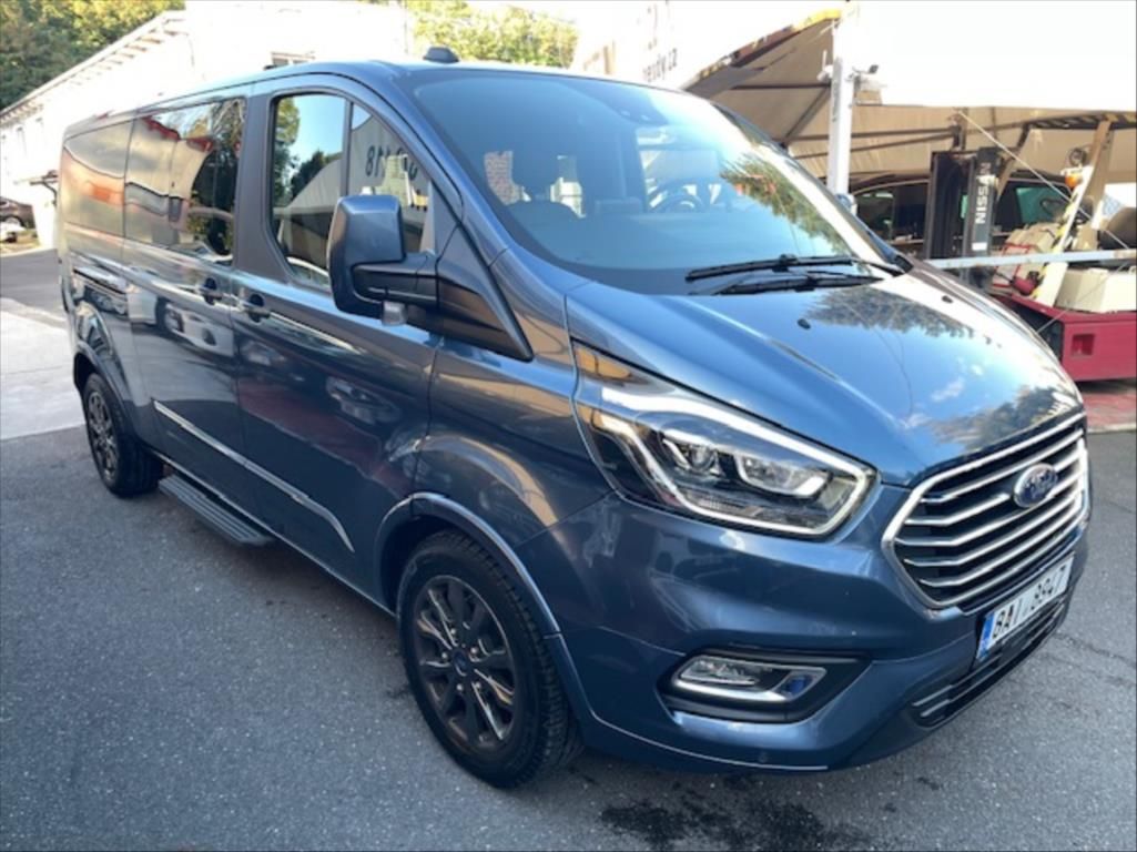 Ford Tourneo Custom, 2,0 L Ecoblue AT LONG TITANIUM - fotka 3