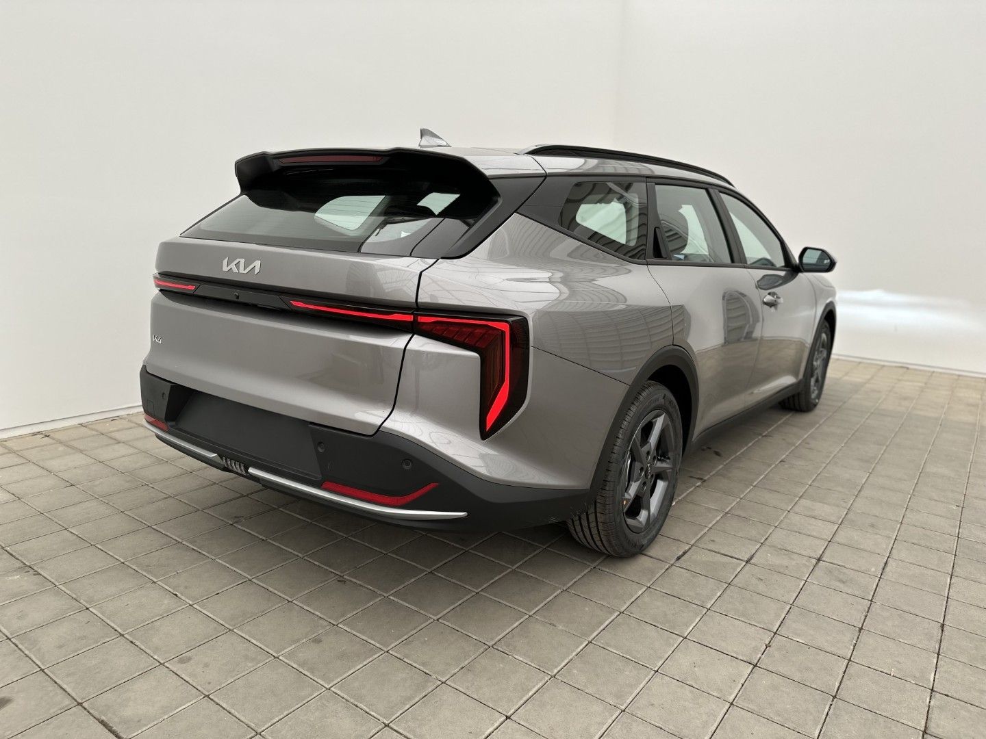Kia K4, 1.6T-GDi 110kW SPIN 110 KW (20 - fotka 3