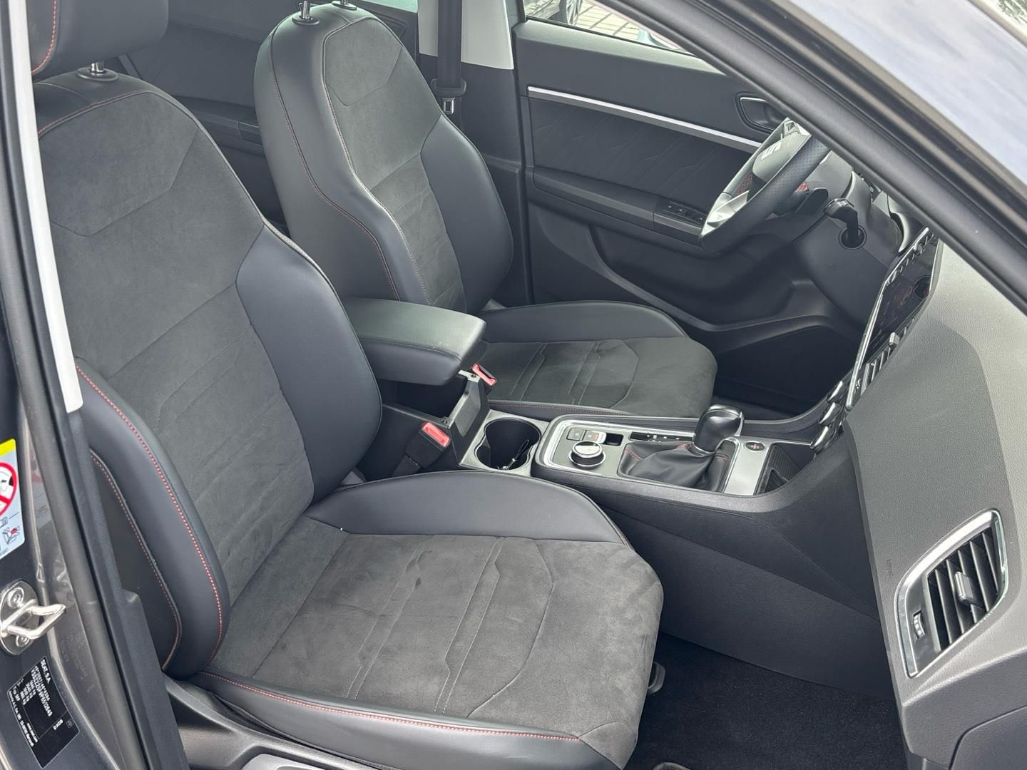 Seat Ateca, 1.5 TSI / 110 kW FR DSG - fotka 6