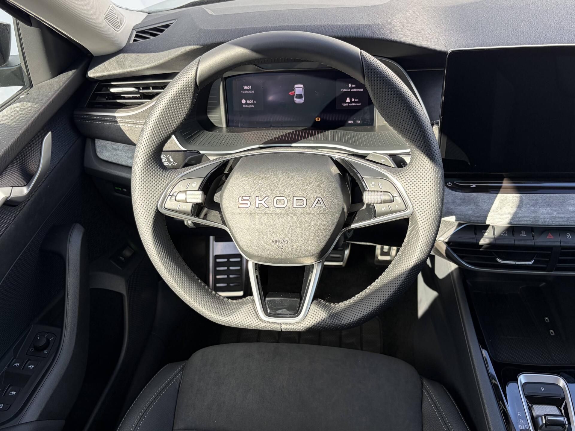 Škoda Octavia, Dynamic 7DSG 1,5TSI - fotka 4