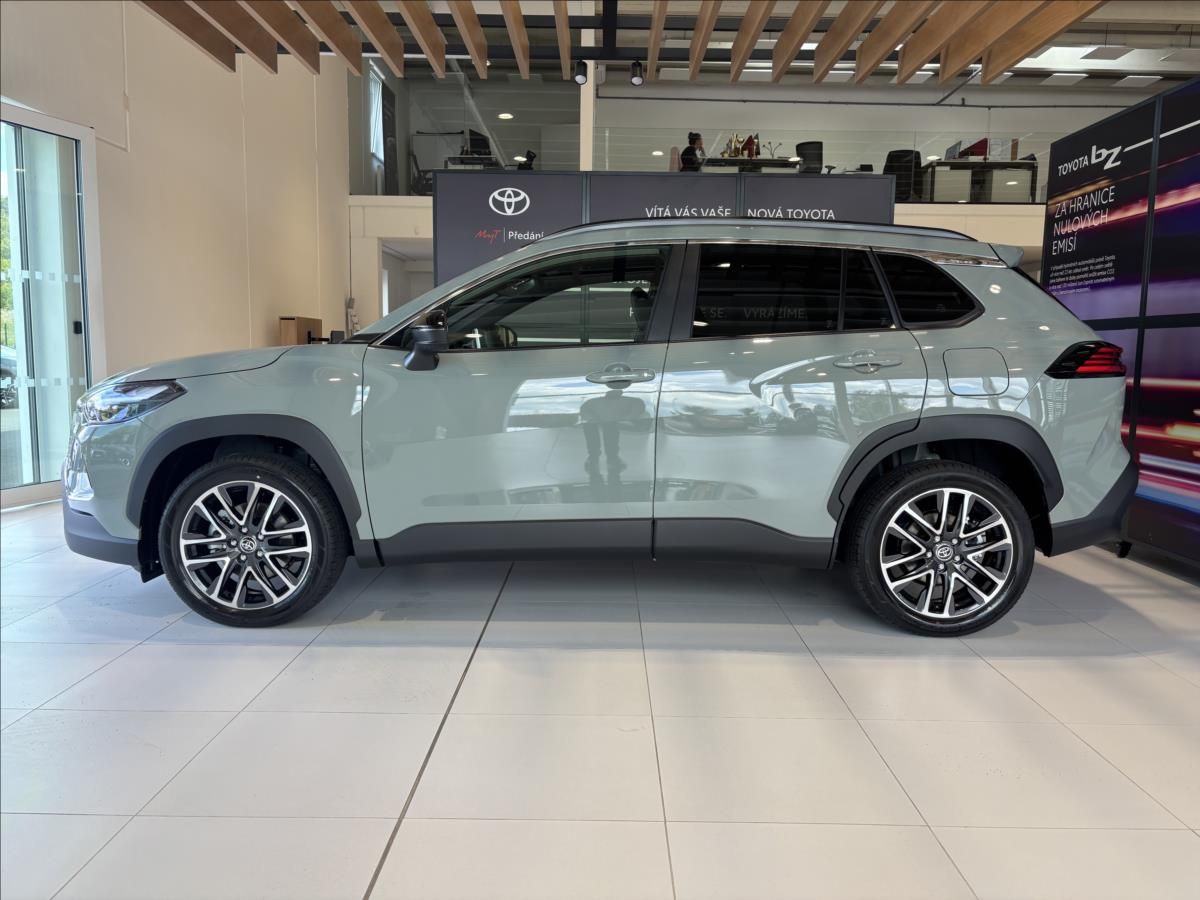Toyota Corolla Cross, 2,0 Executive AWD - fotka 4