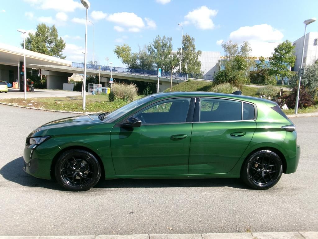 Peugeot 308, 1.2 PT KOUPENO ČR,1.MAJITEL - fotka 2