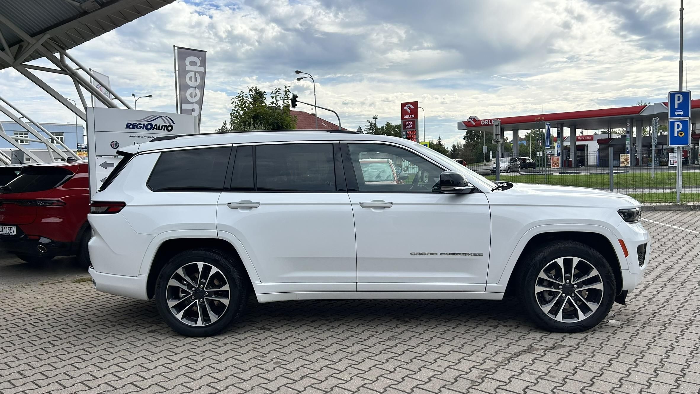 Jeep Grand Cherokee, 5.7Hemi V8 L - fotka 4