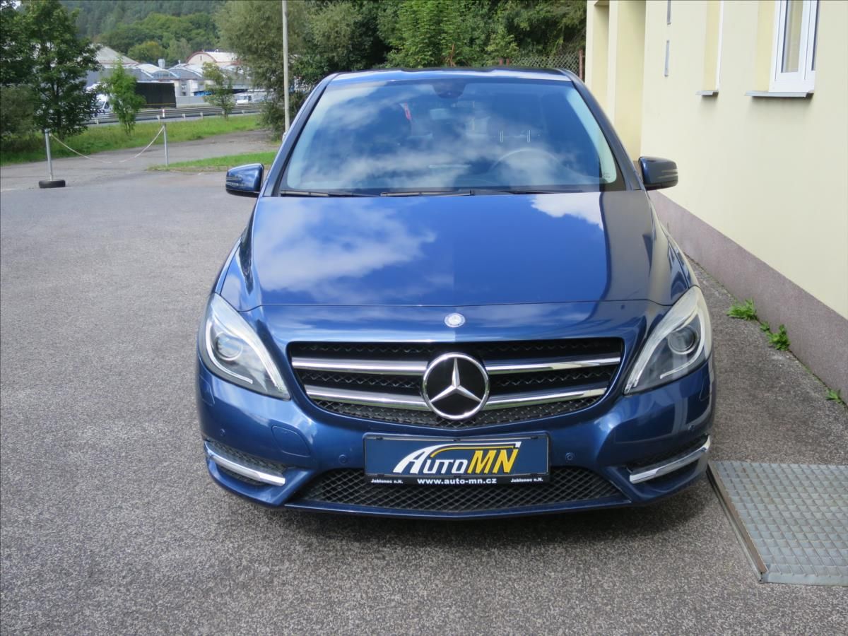 Mercedes-Benz Třídy B, 1,6   200 - fotka 2