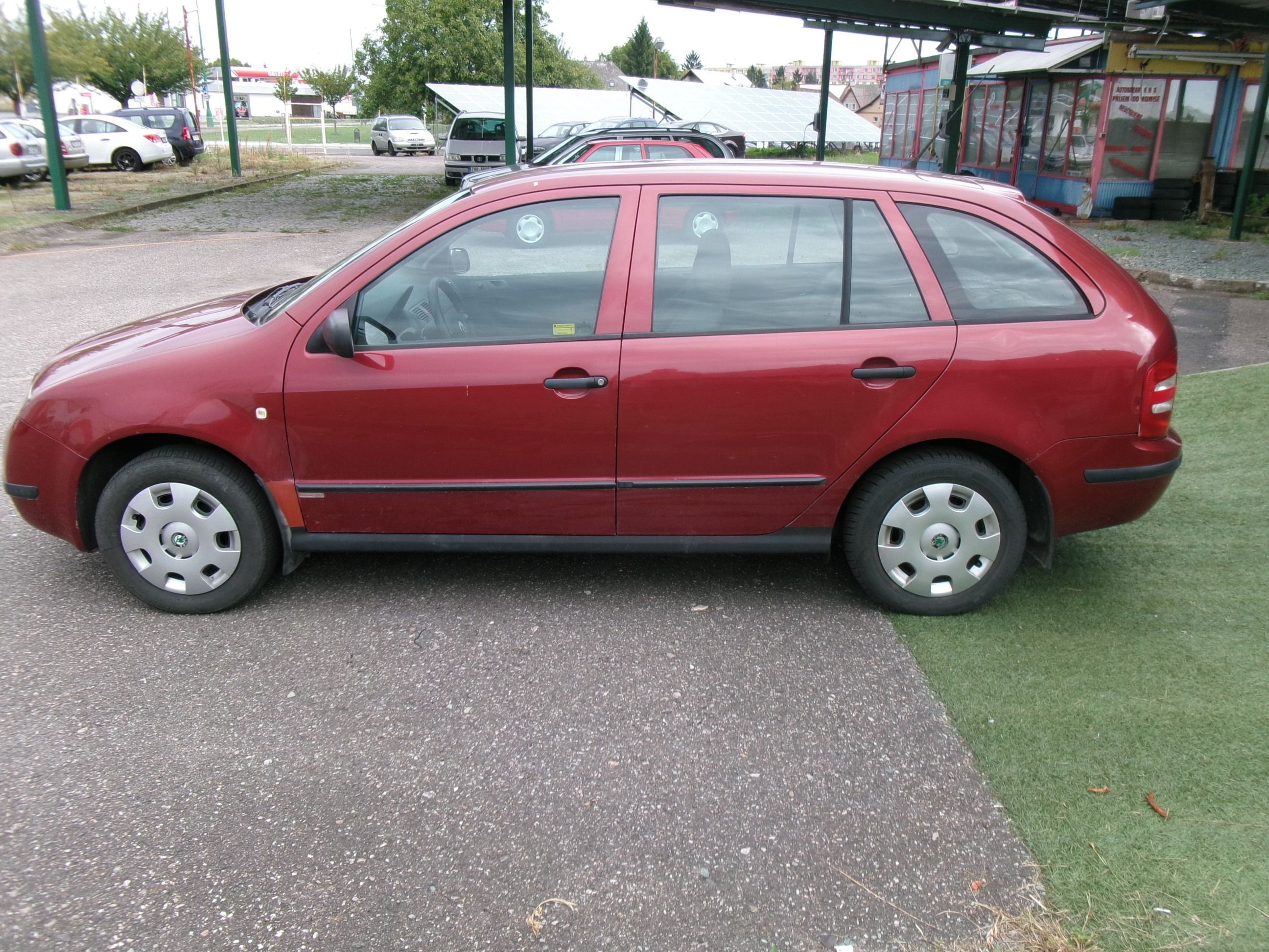 Škoda Fabia, 1.2 12v 47kw,klima - fotka 3