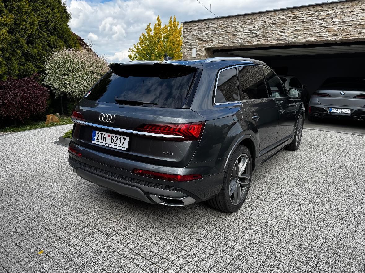 Audi Q7, Sline 3,0 V6 TDI 210kW  quattr - fotka 6