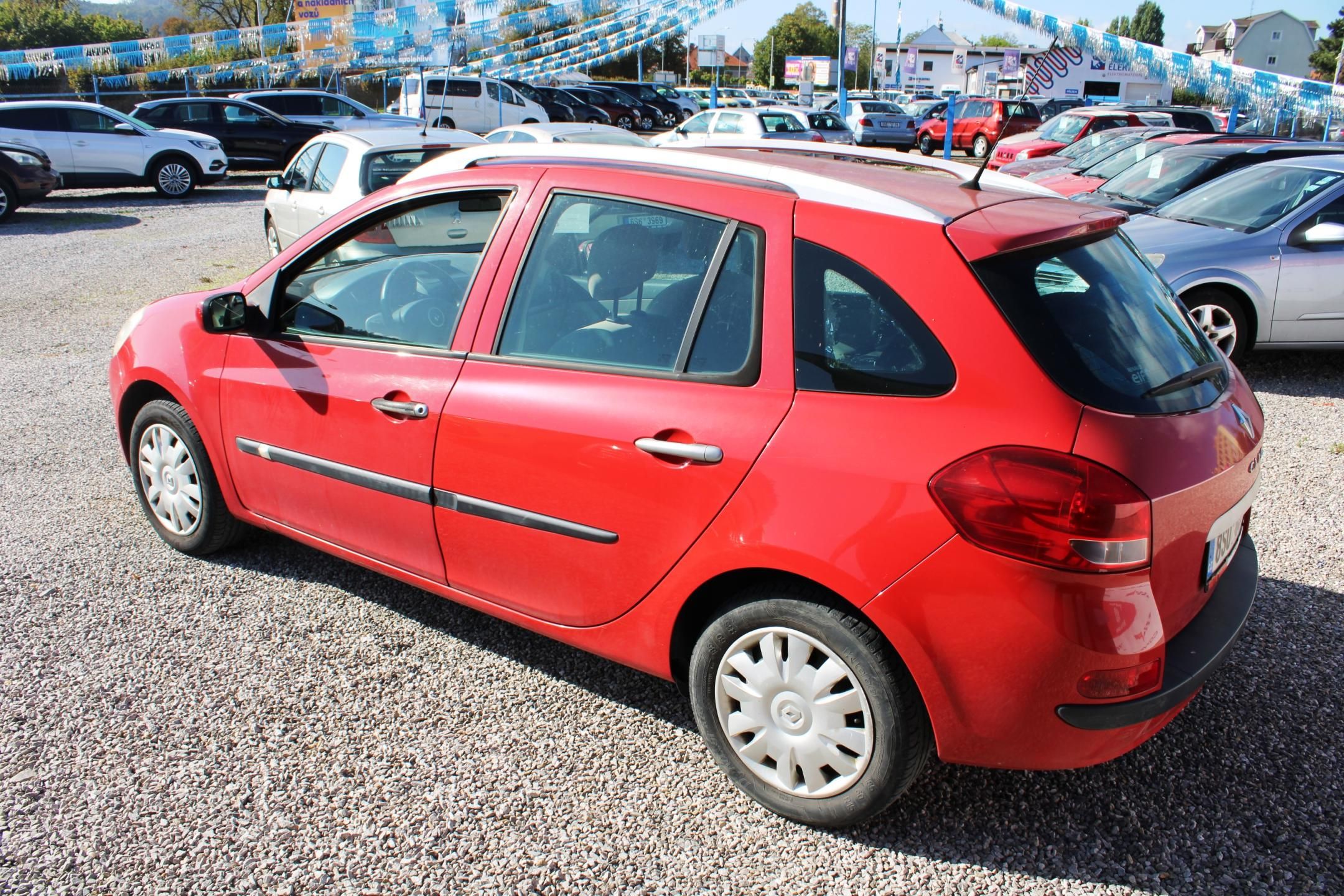 Renault Clio, 1,2i KLIMA EL.OKNA TEMPOMAT - fotka 5