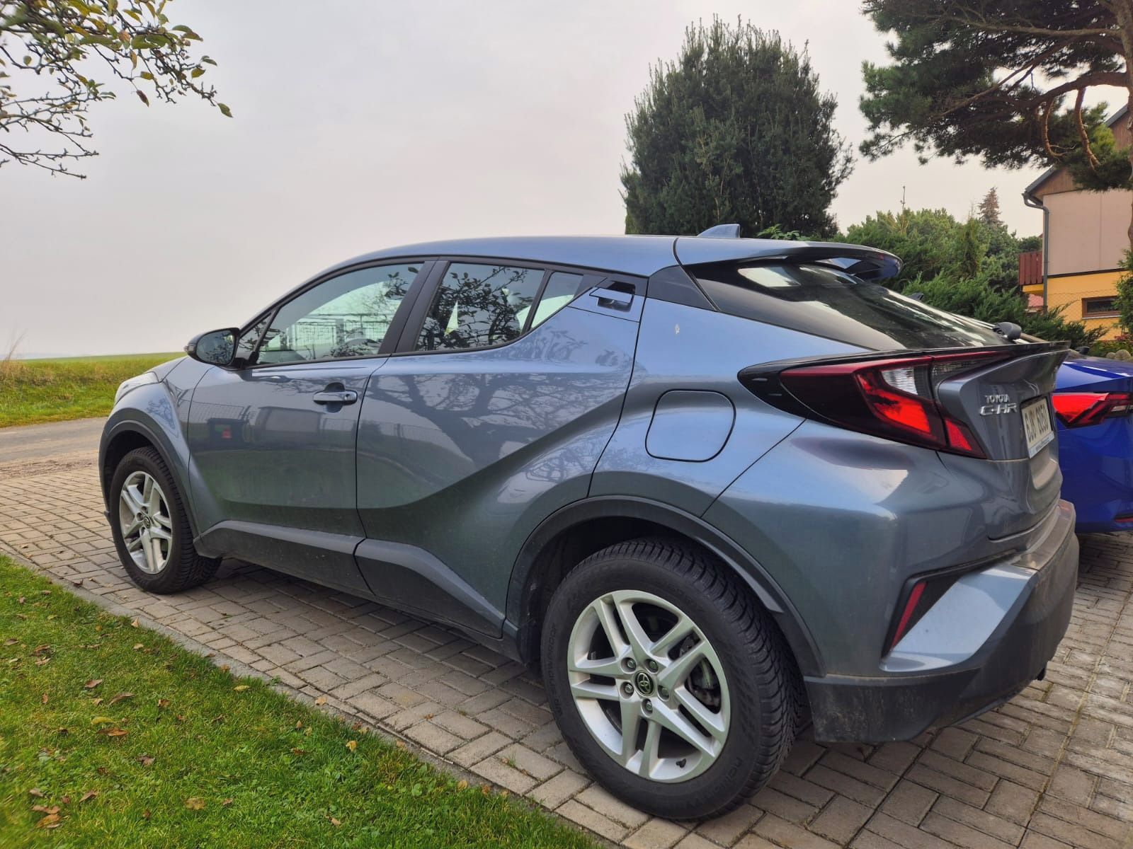 Toyota C-HR, Toyota C-HR 1.2, ČR, serviska - fotka 3