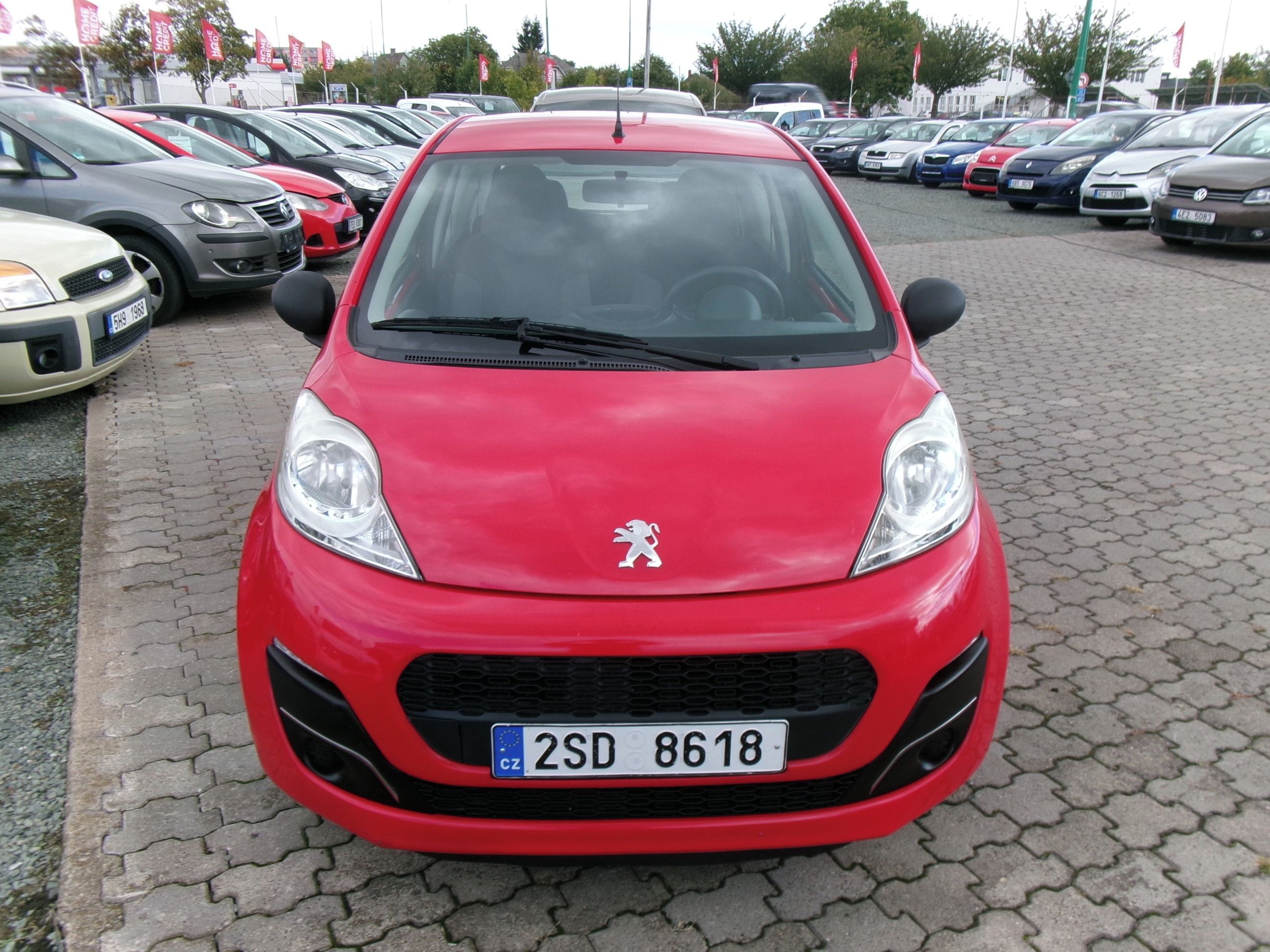 Peugeot 107, 1.1i 55ke,CZ,2x kola - fotka 2