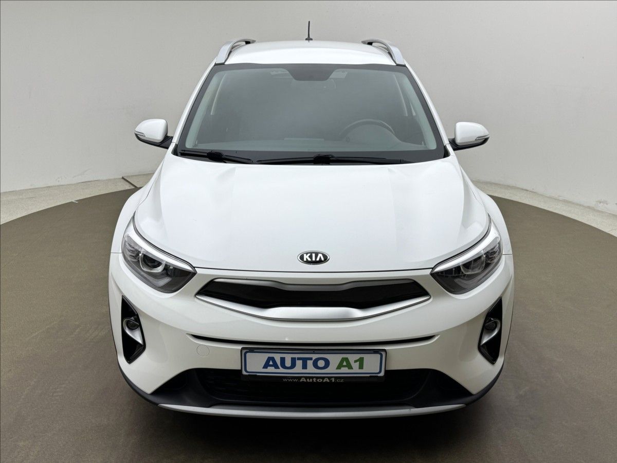 Kia Stonic, 1,4 i SERVIS KAMERA 2X KOLA ČR - fotka 2