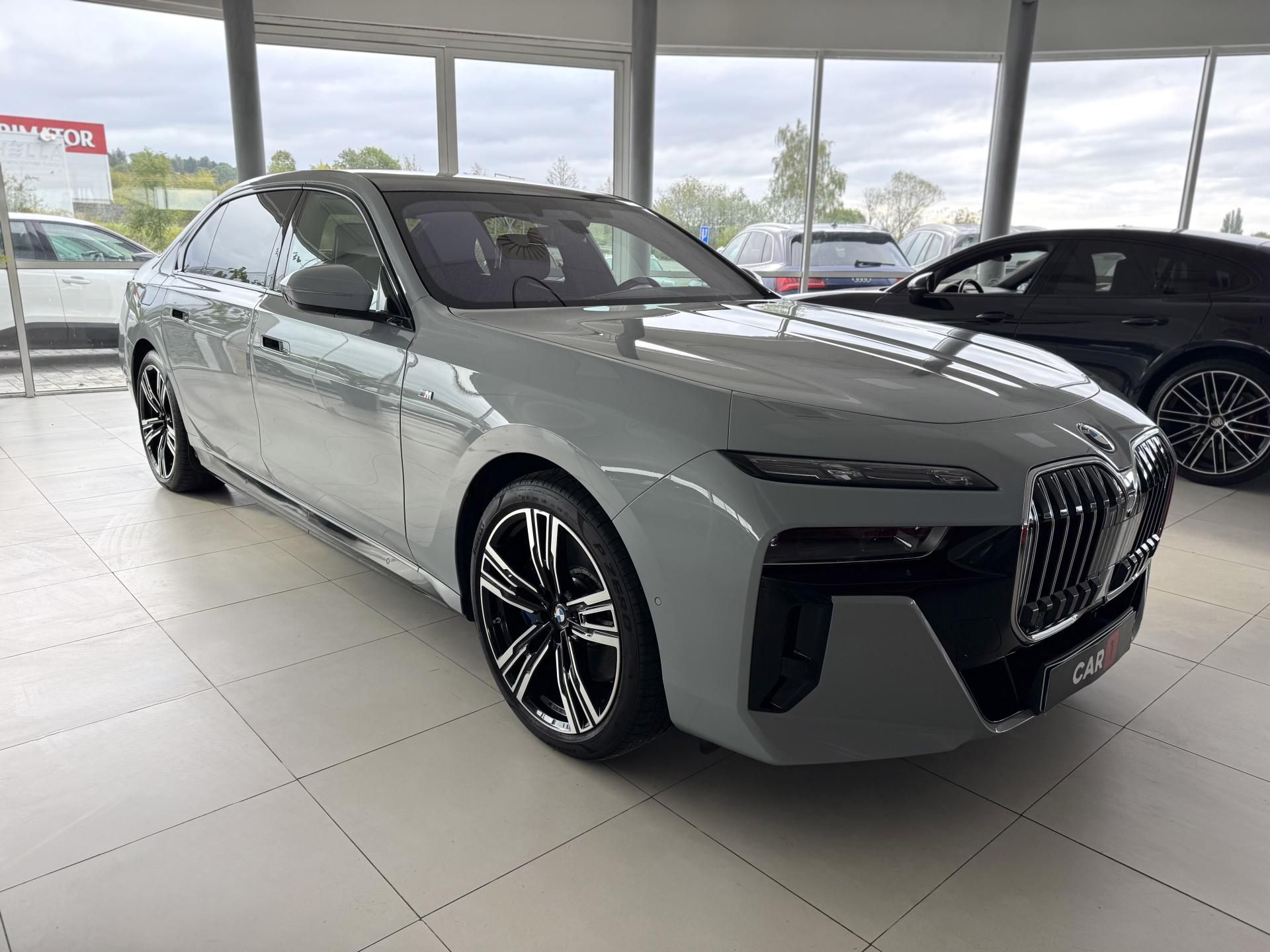 BMW i7, 60 xDrive M-SPORT*Max.Výbava! - fotka 4