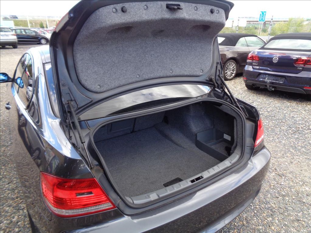 BMW 218 2007 aus Tschechien