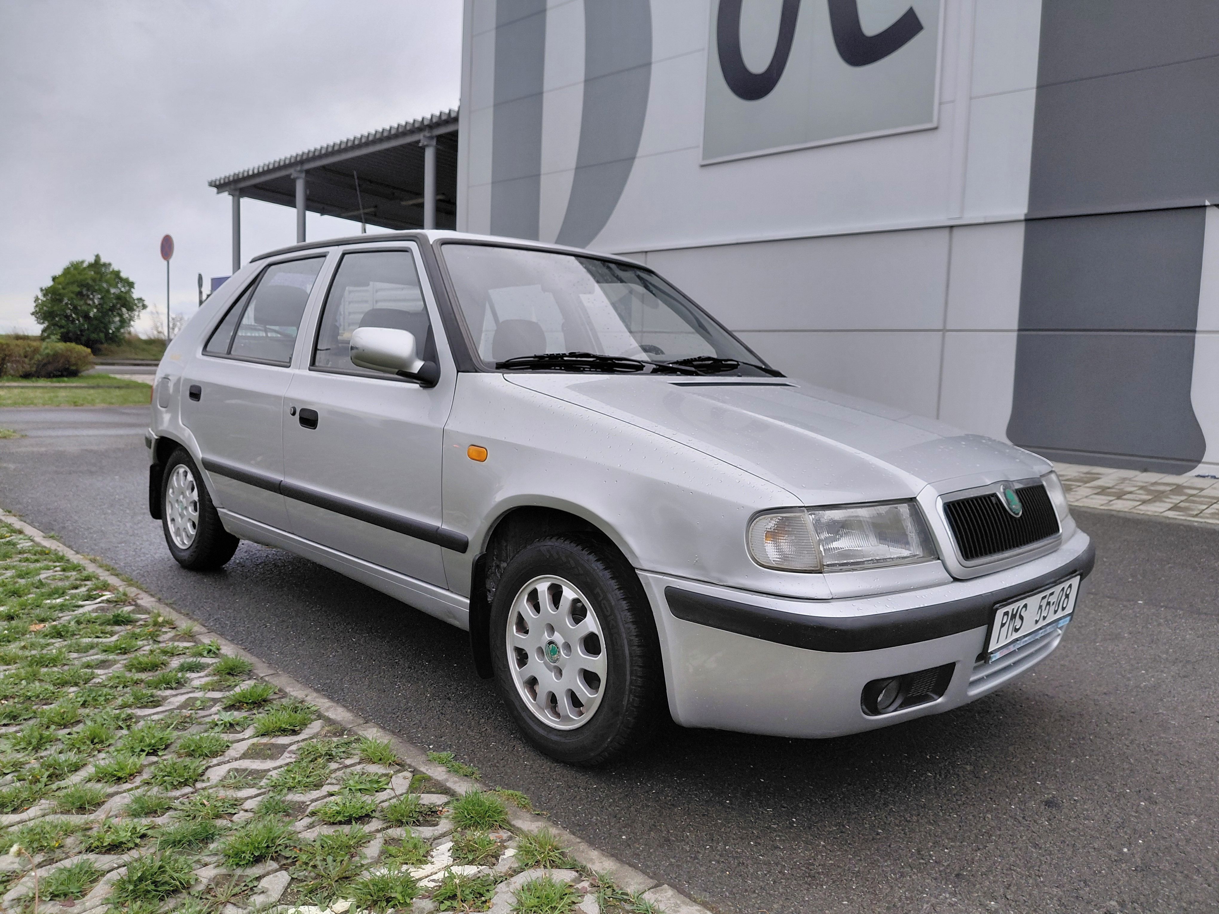 Škoda Felicia, 1.3i 1MAJ,GARÁŽOVANÁ,ZACHOVALÁ