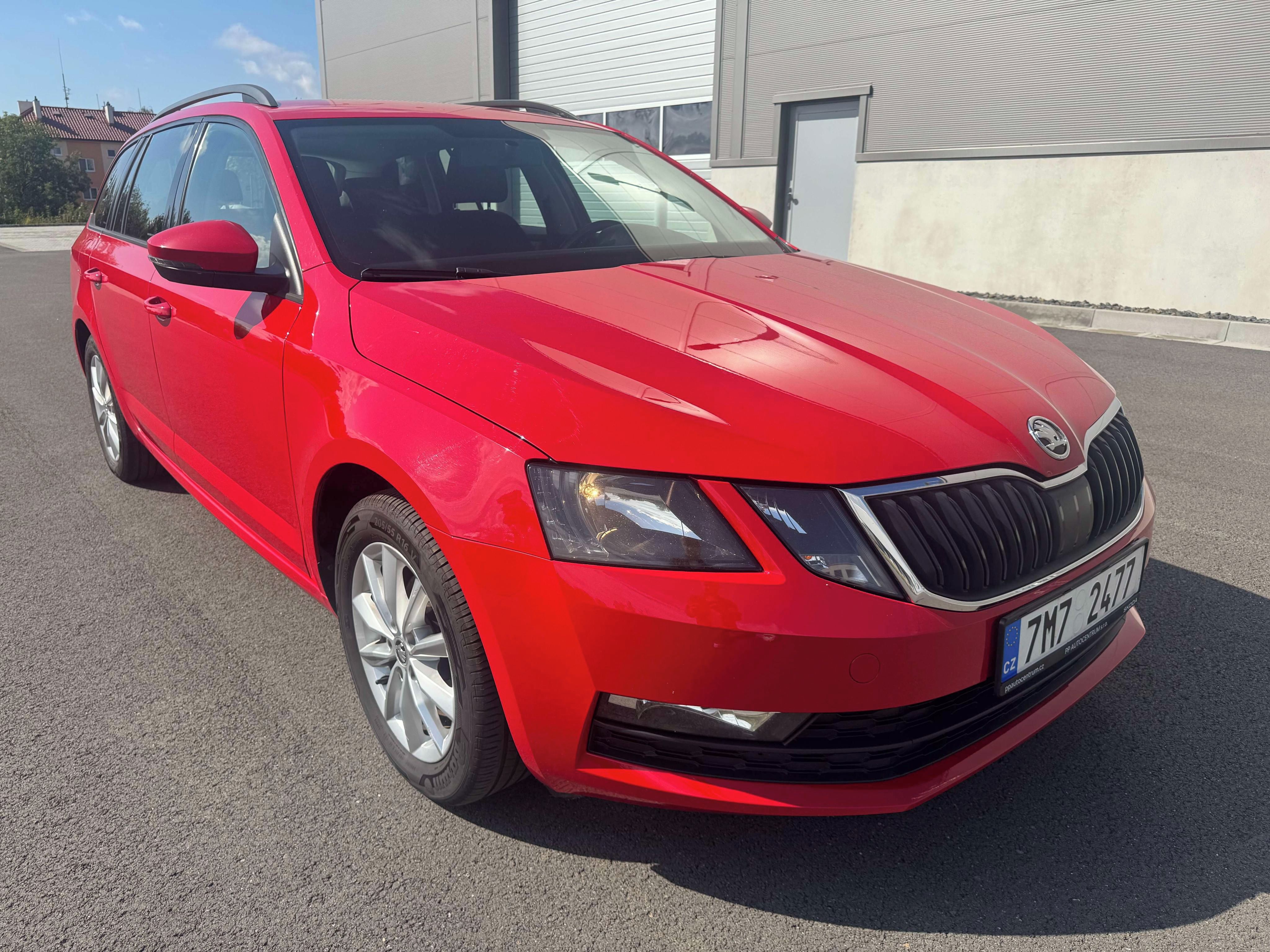 Škoda Octavia, 1.6TDI, Ambition, servis - fotka 6
