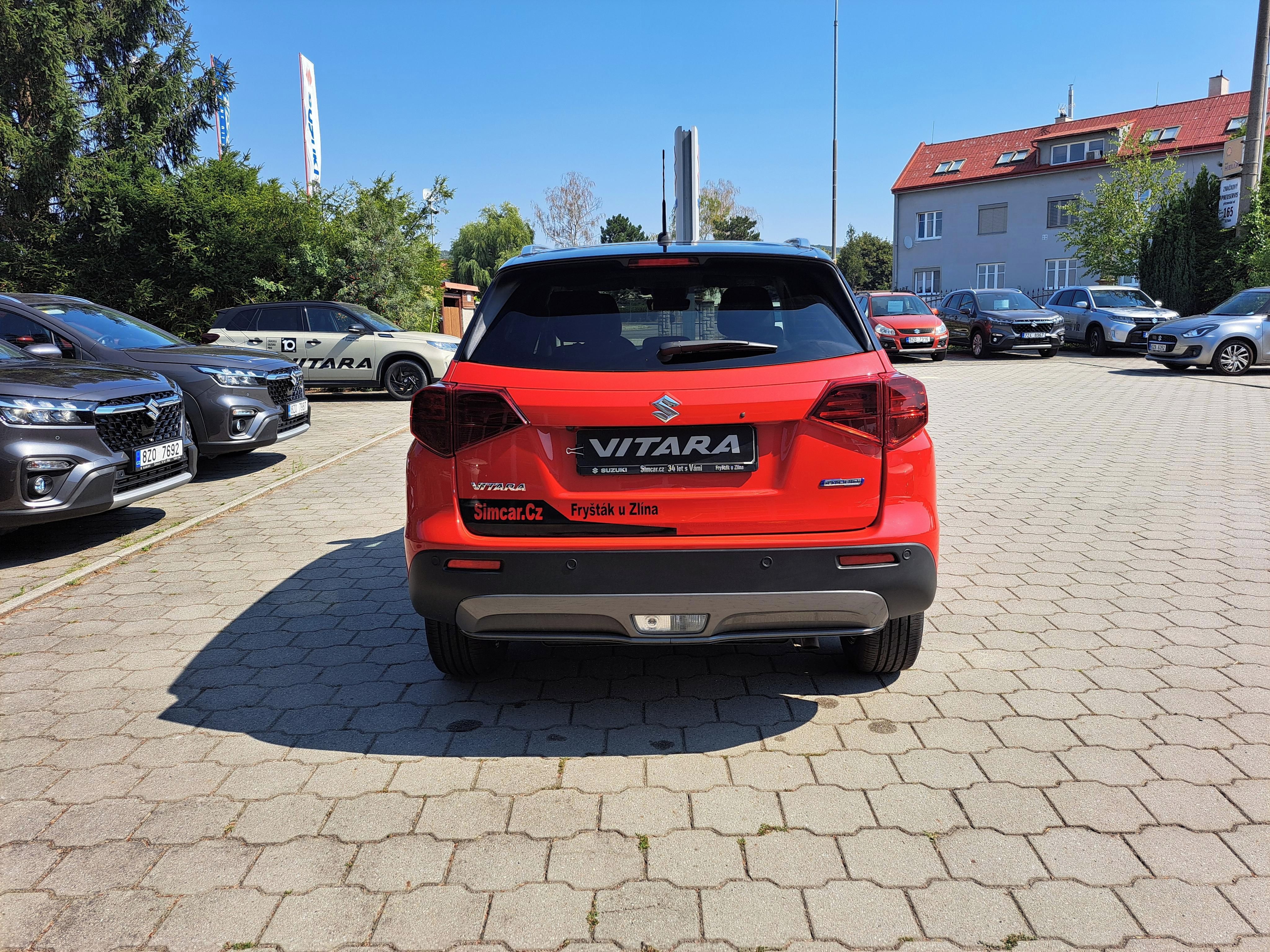 Suzuki Vitara, 1,4 Hybrid Elegance AT 4x4 - fotka 3