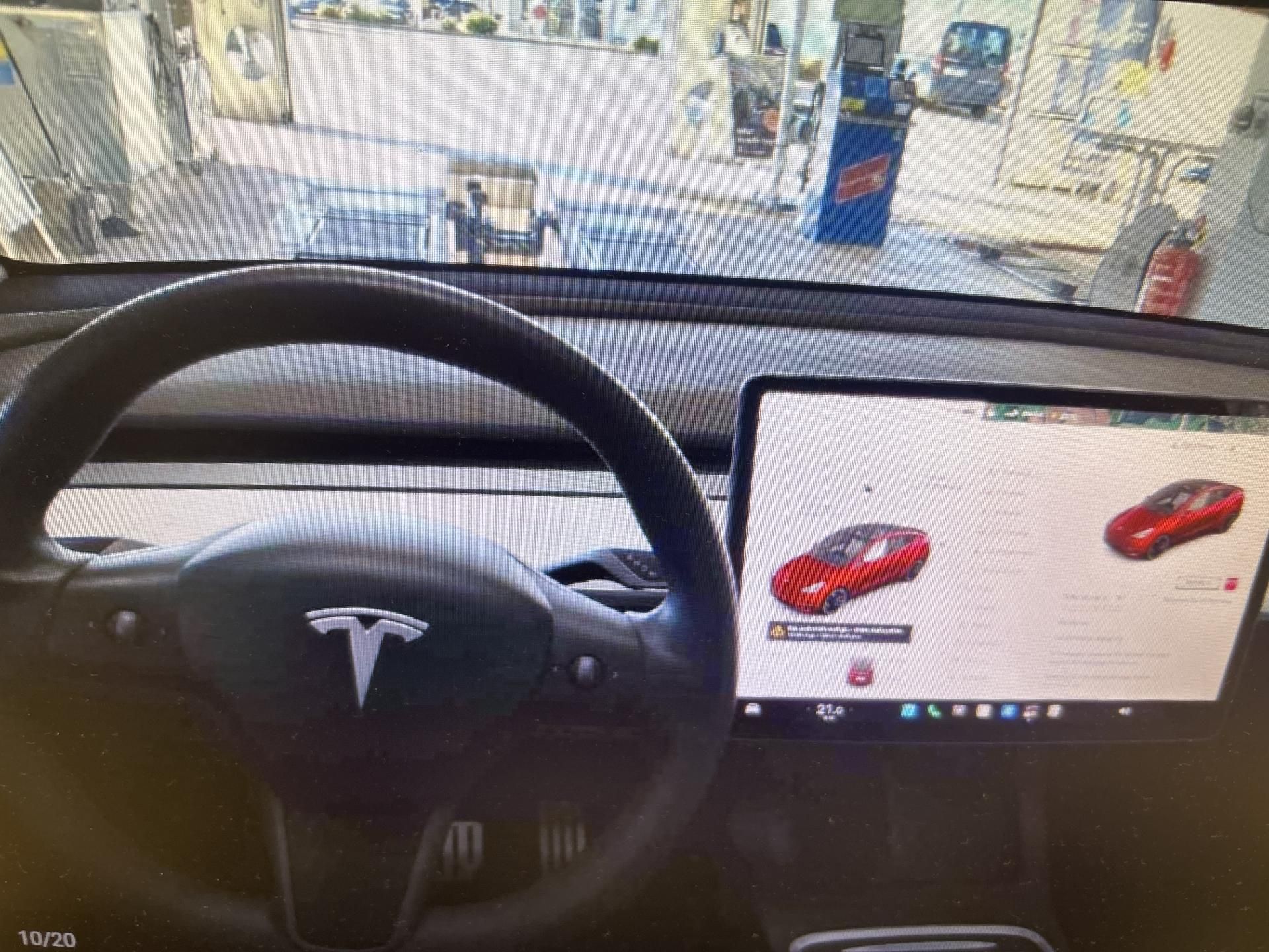 Tesla Model Y, PERFORMANCE 393kw TZ 91,2% - fotka 3