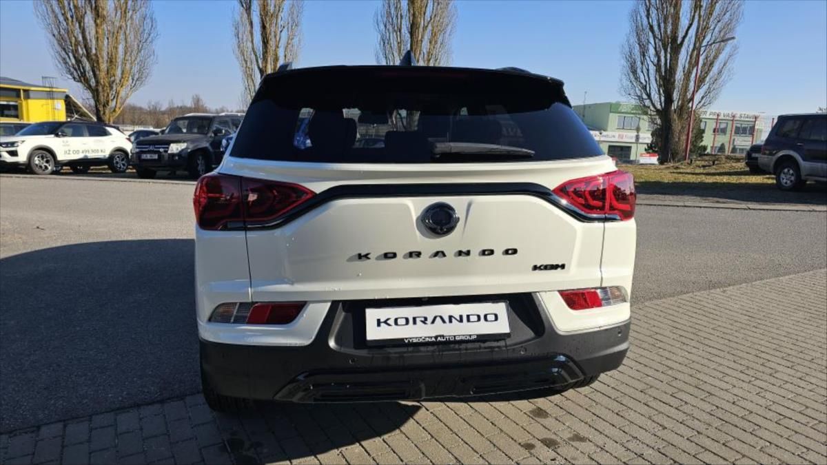 KGM Korando, 1.5 KORANDO  Turbo GDI ELEGANT - fotka 5