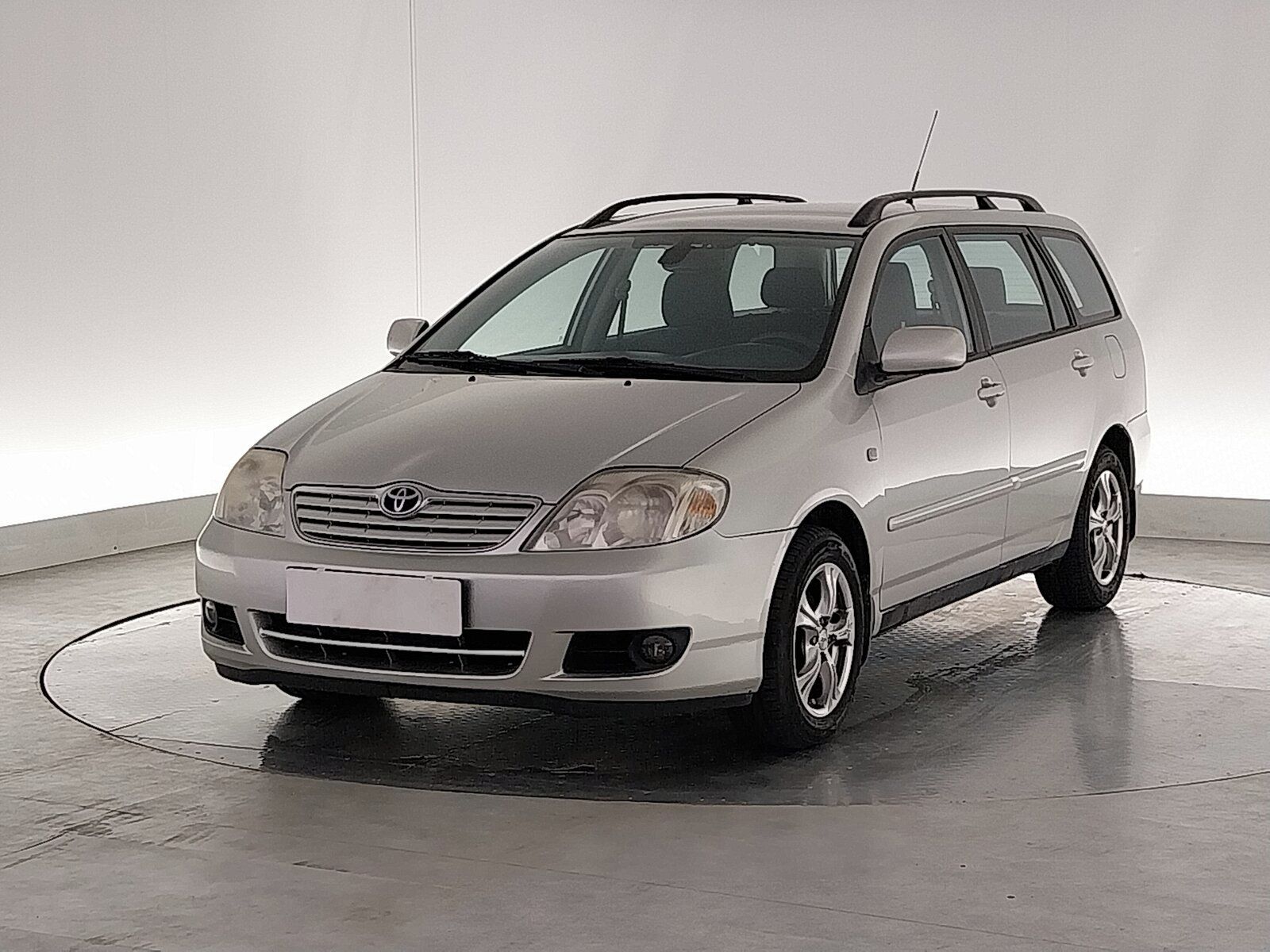 Toyota Corolla, 1.4 D-4D, Serv.kniha, Klima - fotka 2
