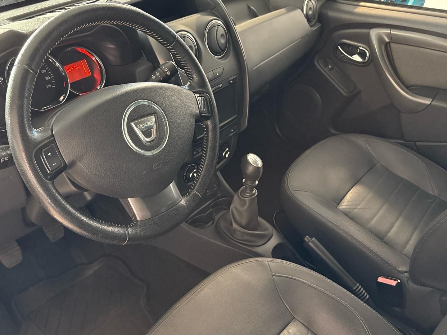 Dacia Duster, 1.2 TCe, tažné, 4x4 - fotka 6