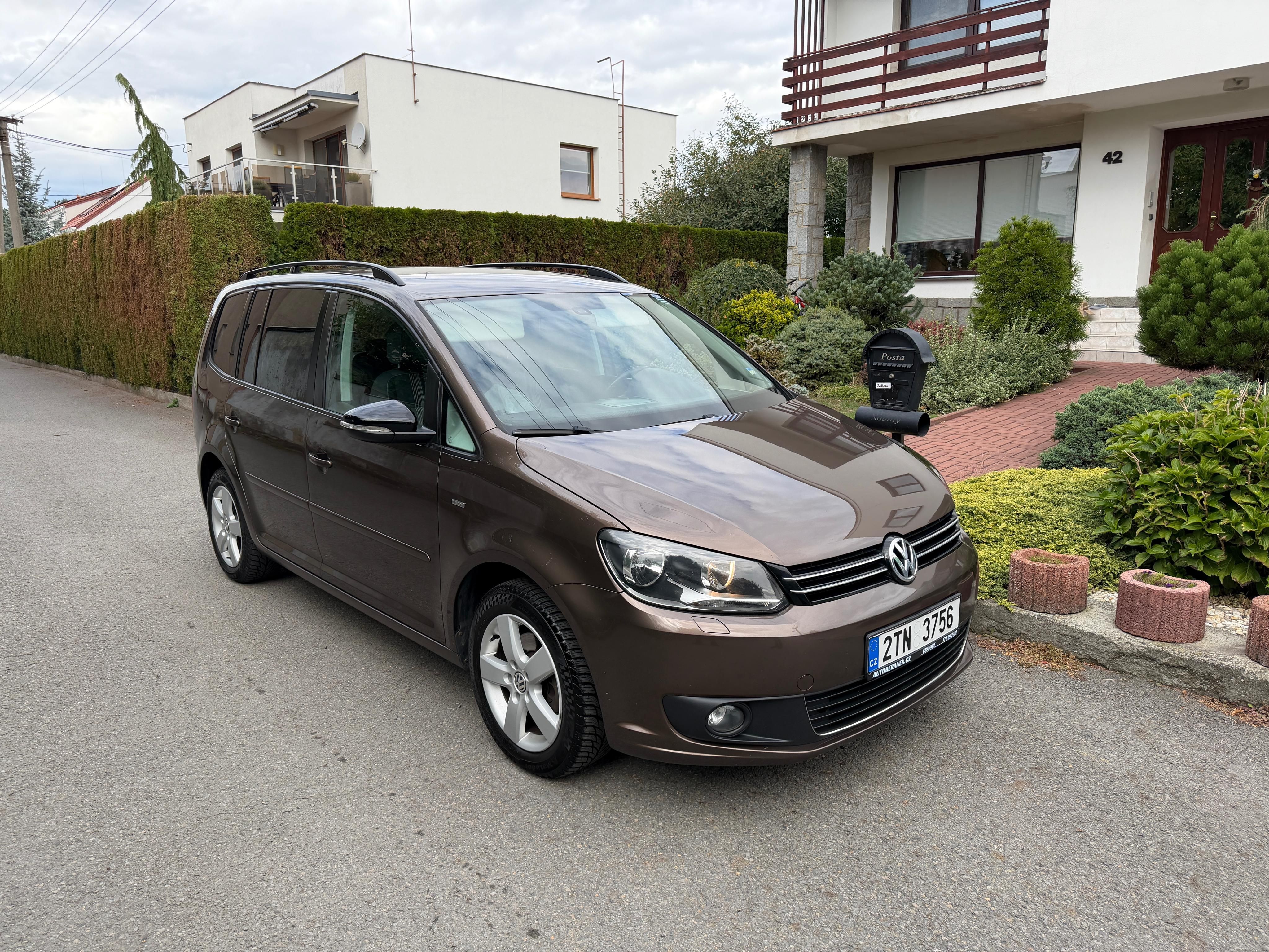 Volkswagen Touran, 1.2 TSI 77KW MATCH - fotka 2