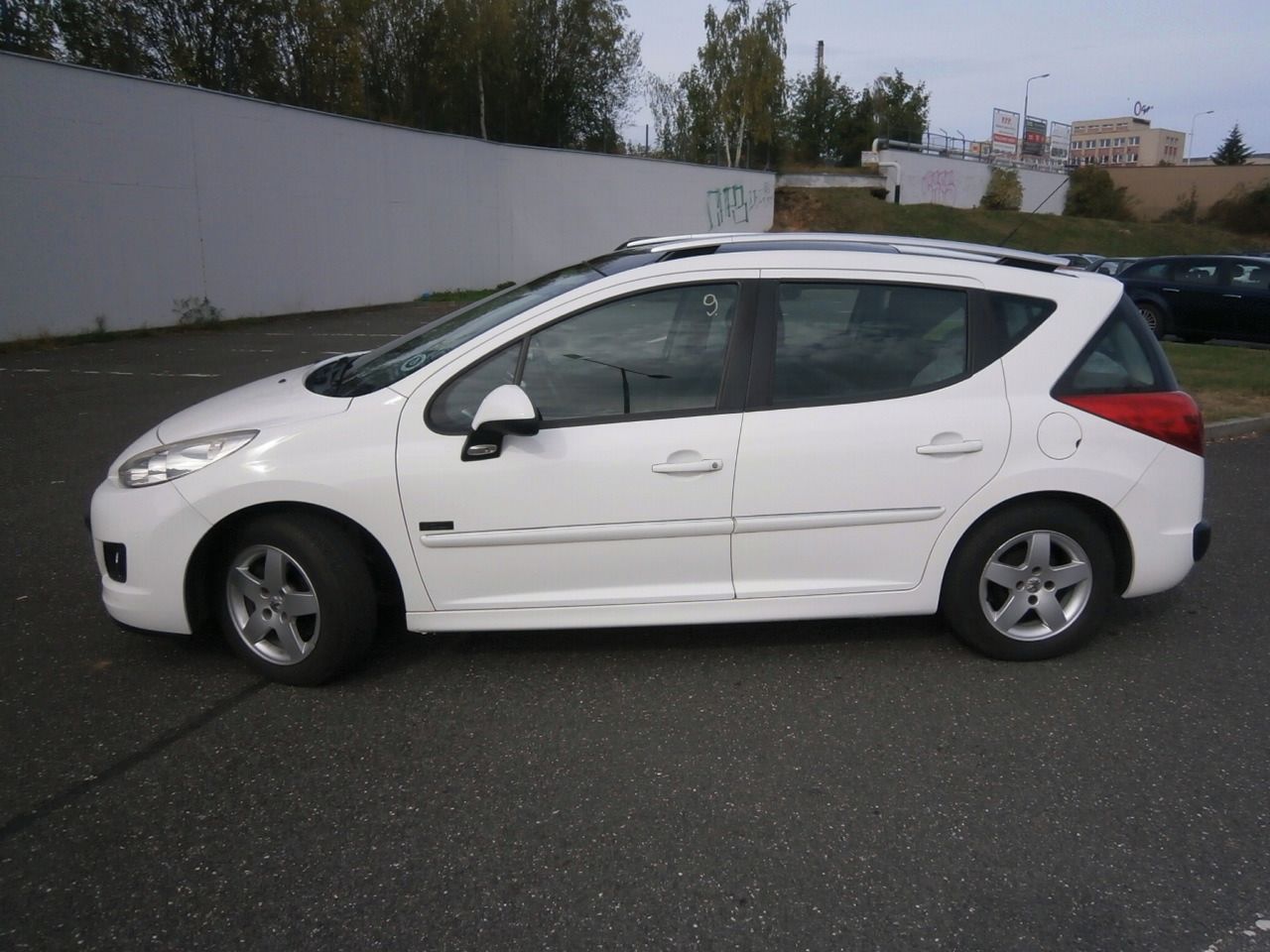 Peugeot 207, PANORAMA TAZNE ZAR. NOVA STK!! - fotka 3