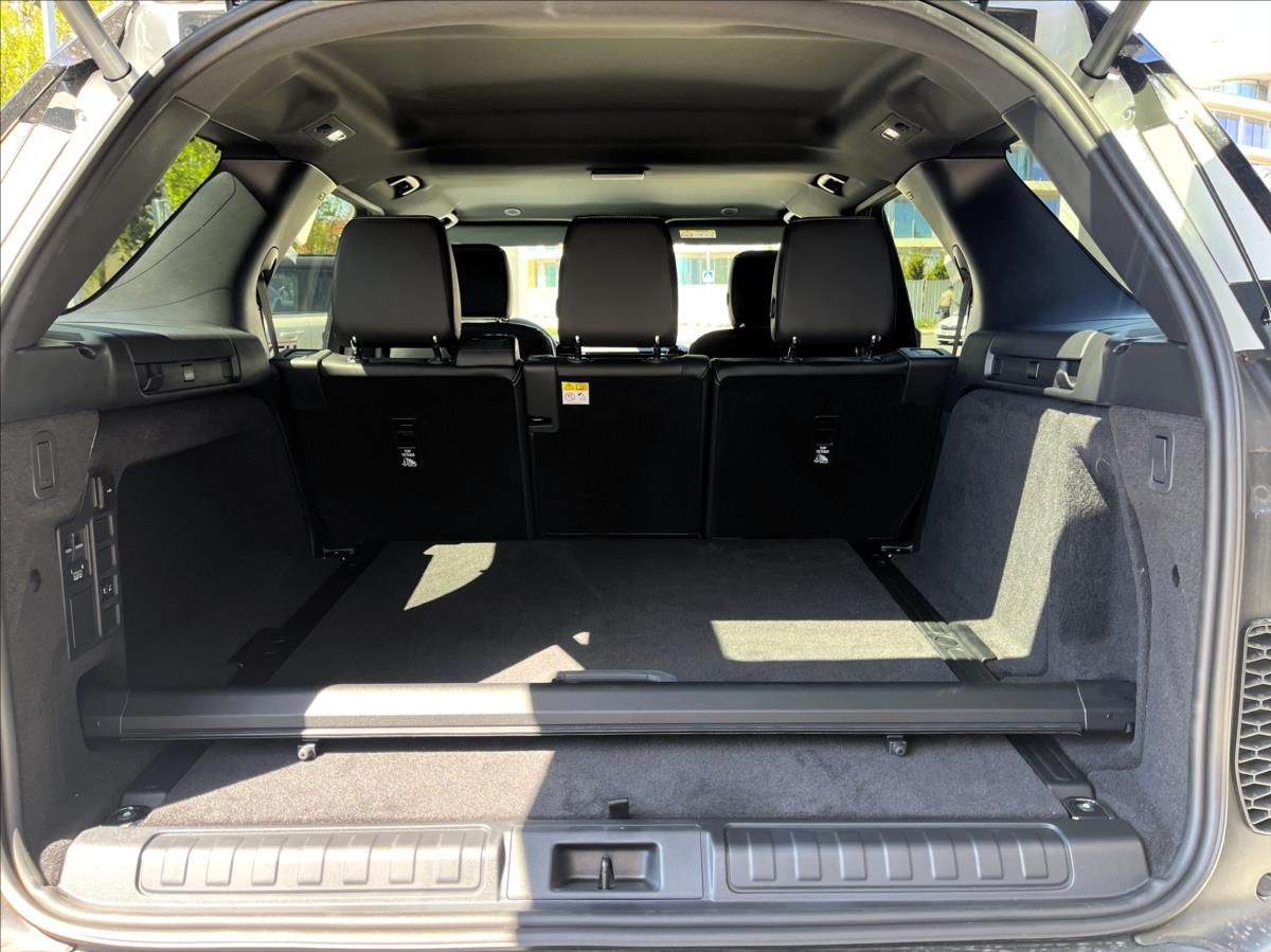 Land Rover Discovery, 3,0 D250 S AWD* - fotka 4