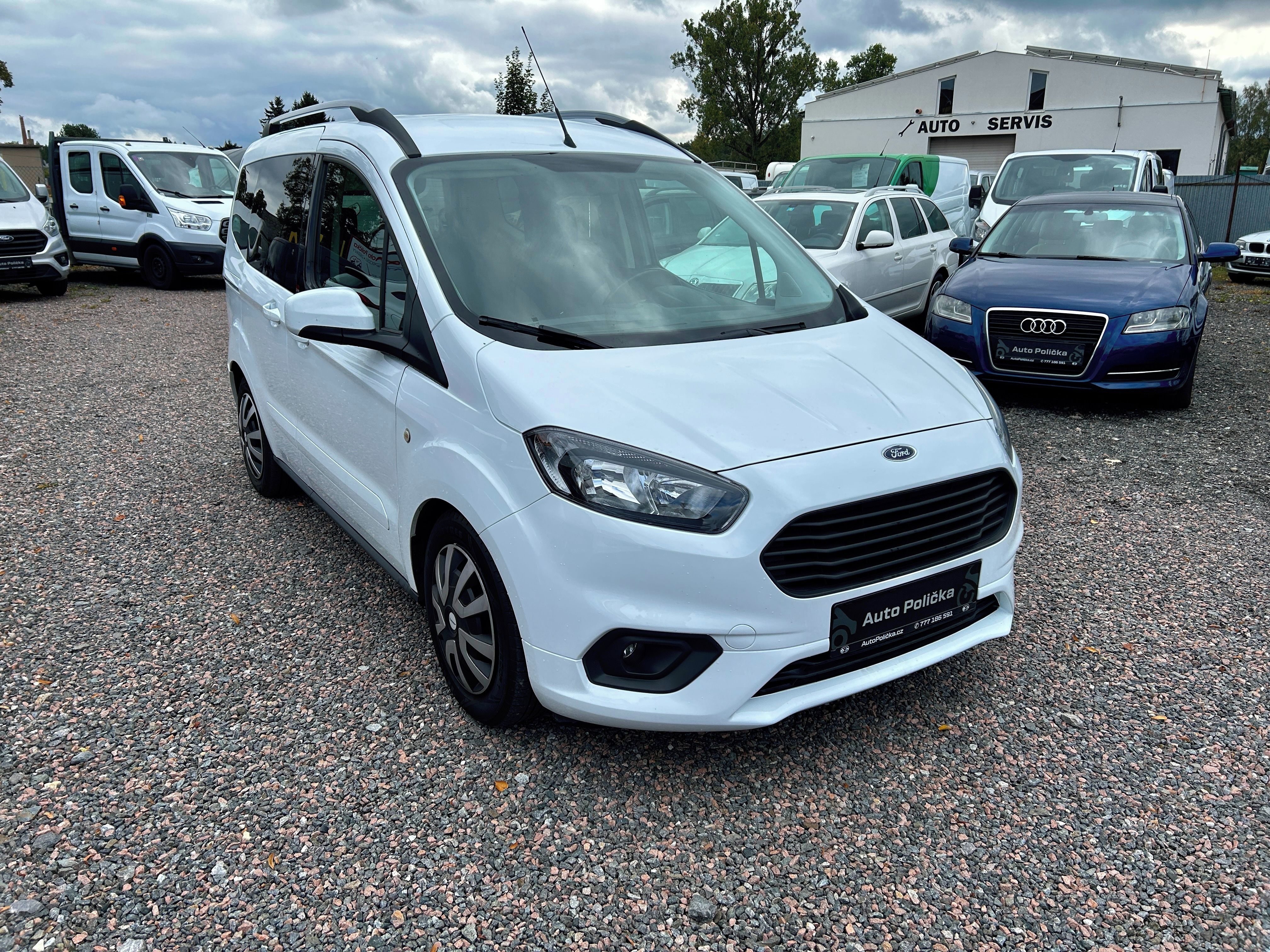 Ford Tourneo Courier, 1.5d 73 kW CZ,DPH,PoServisu - fotka 4