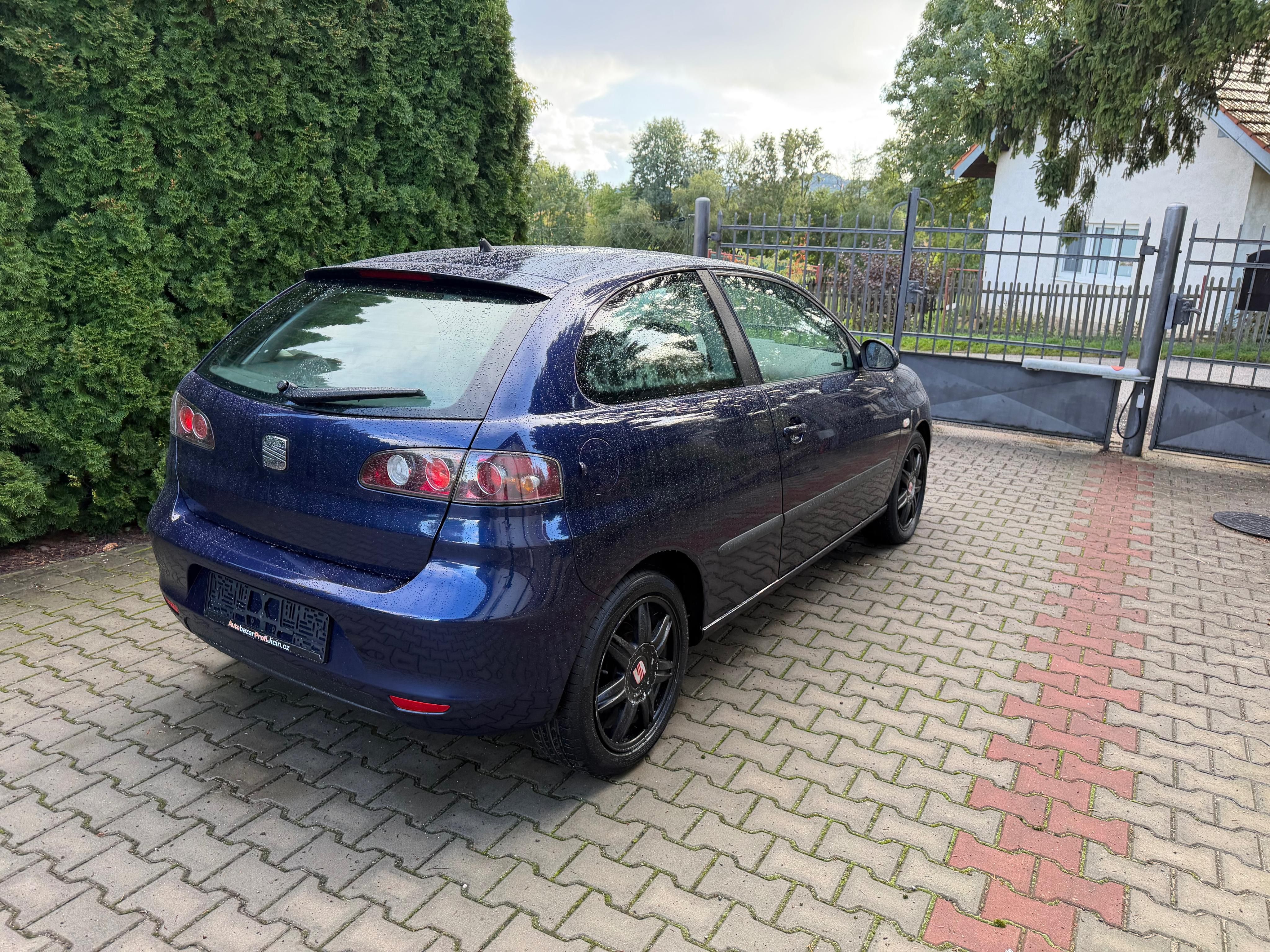 Seat Ibiza, 1,4i/16V serviska klima zimáky - fotka 4