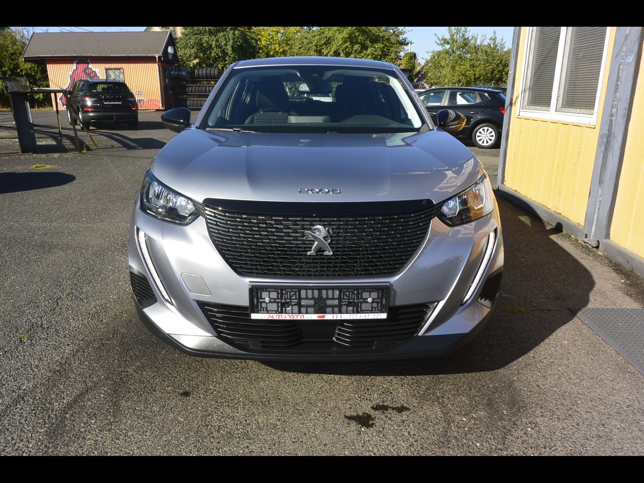 Peugeot 2008, 1.2 PureTech 1.maj.ČR - fotka 2