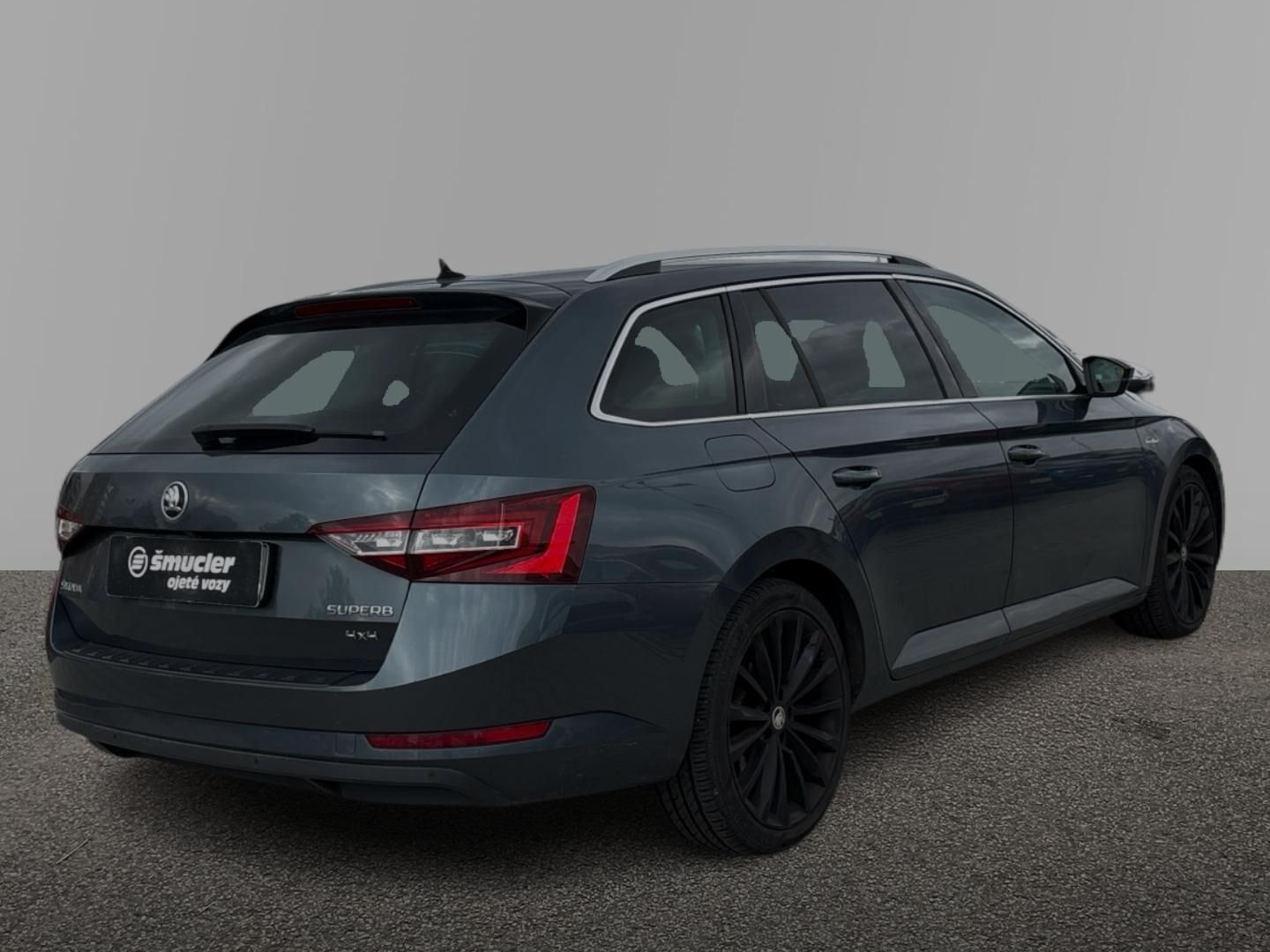 Škoda Superb, 2.0 TDI / 140 kW Laurin & Klem - fotka 4
