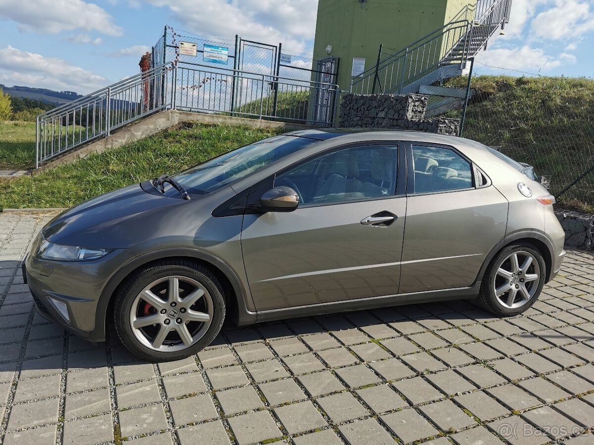 Honda Civic, Civic 1.8., VTEC, 106kw - fotka 3