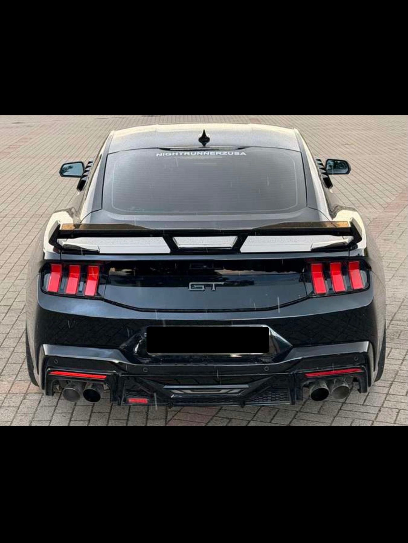 Ford Mustang, 5.0L GT Fastback Manual - fotka 5