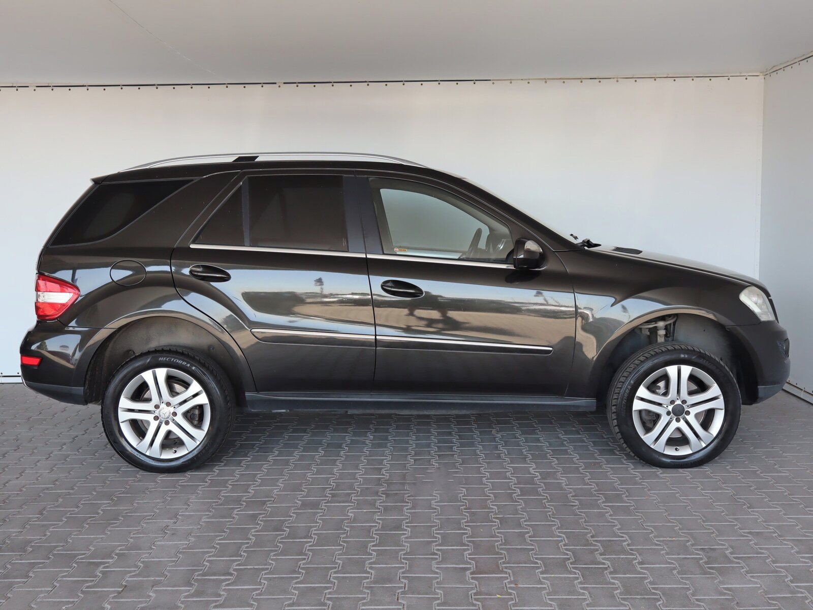 Mercedes-Benz Třídy M, ML 420 CDI, 4X4, Automat - fotka 6