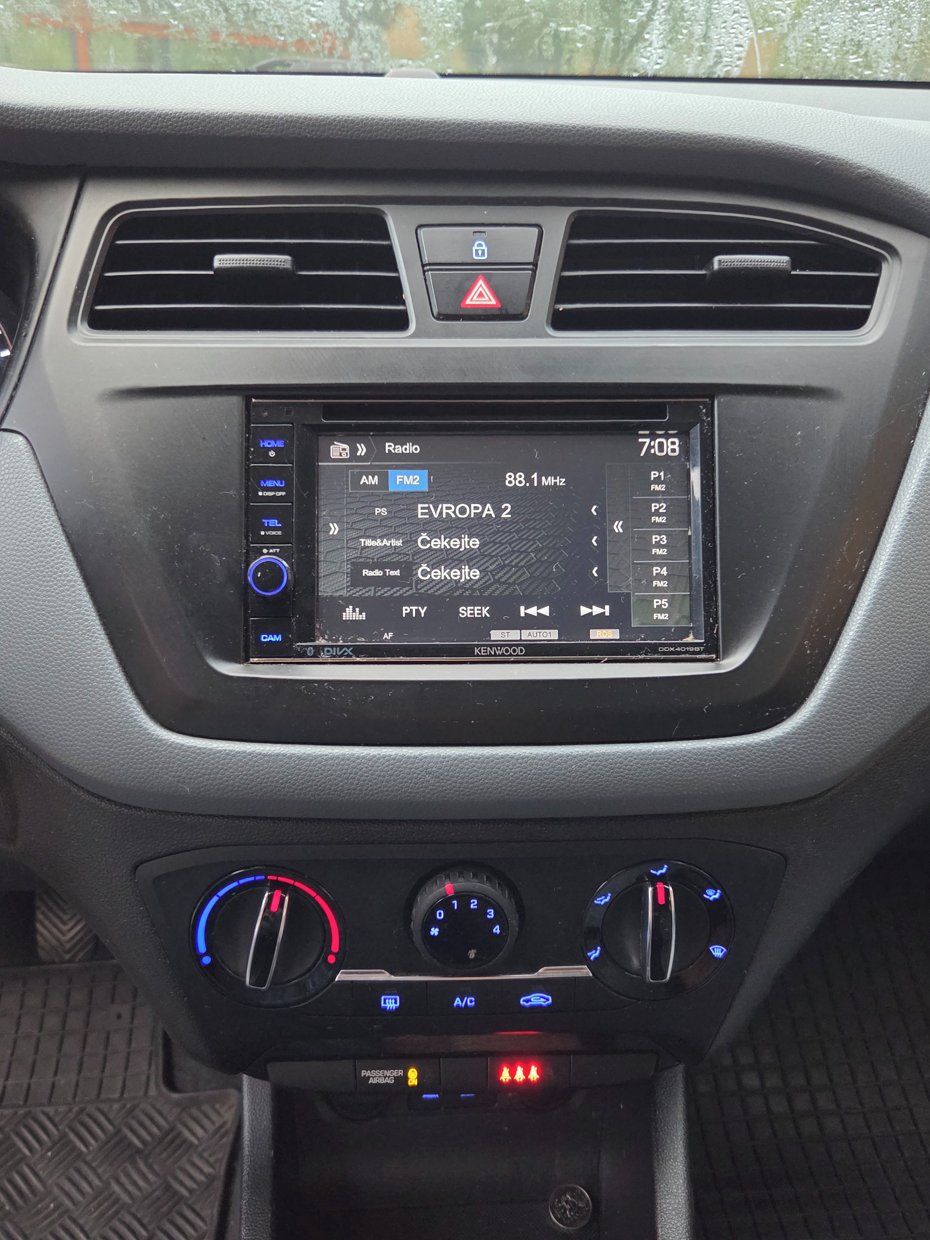 Hyundai i20 - fotka 4