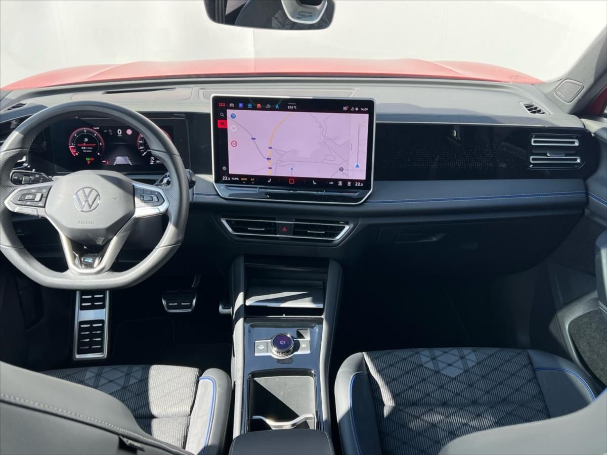 Volkswagen Tiguan, 2,0 TDi 142kW 4Motion R-LINE - fotka 5