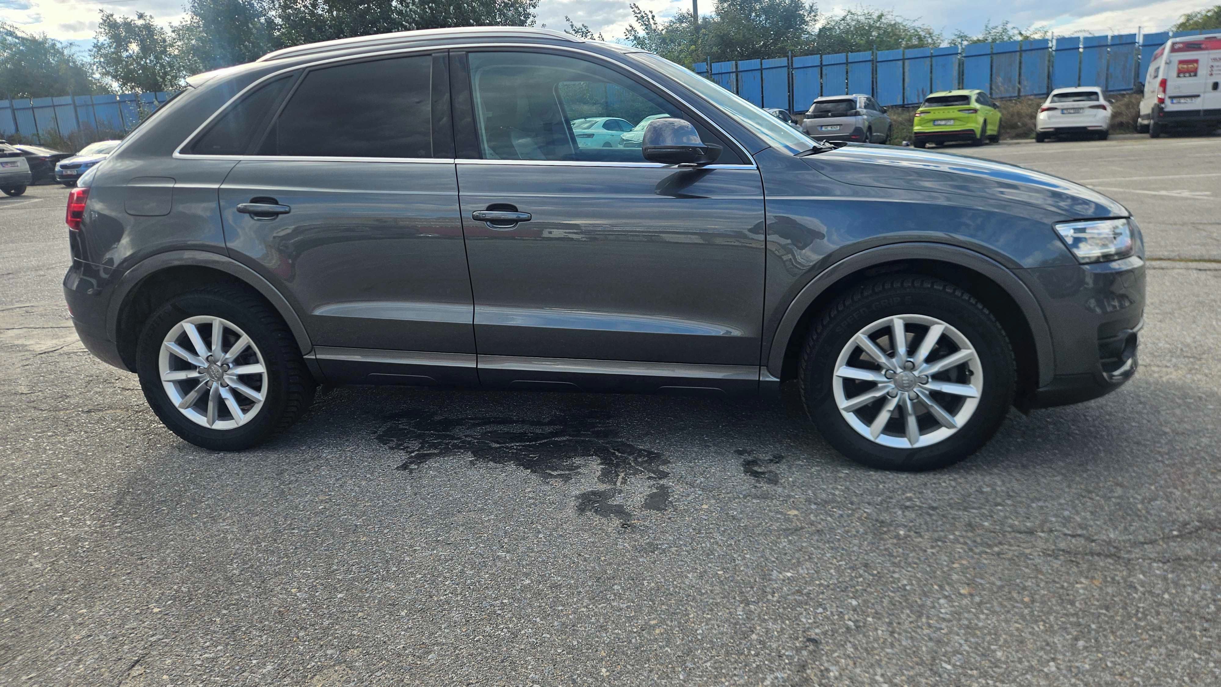 Audi Q3, 2.0tdi 4x4 130kw TOP STAV!!! - fotka 4