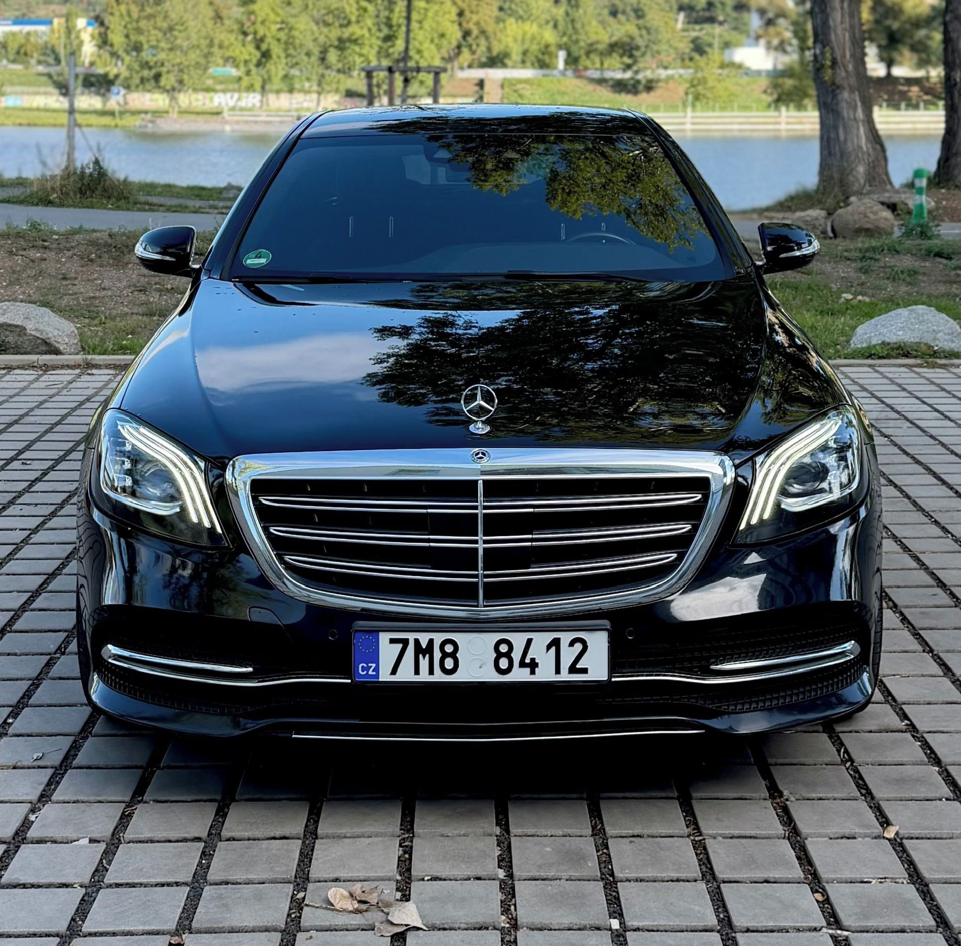 Mercedes-Benz Třídy S, S 350D 3.0 210KW 4MATIC LONG - fotka 2