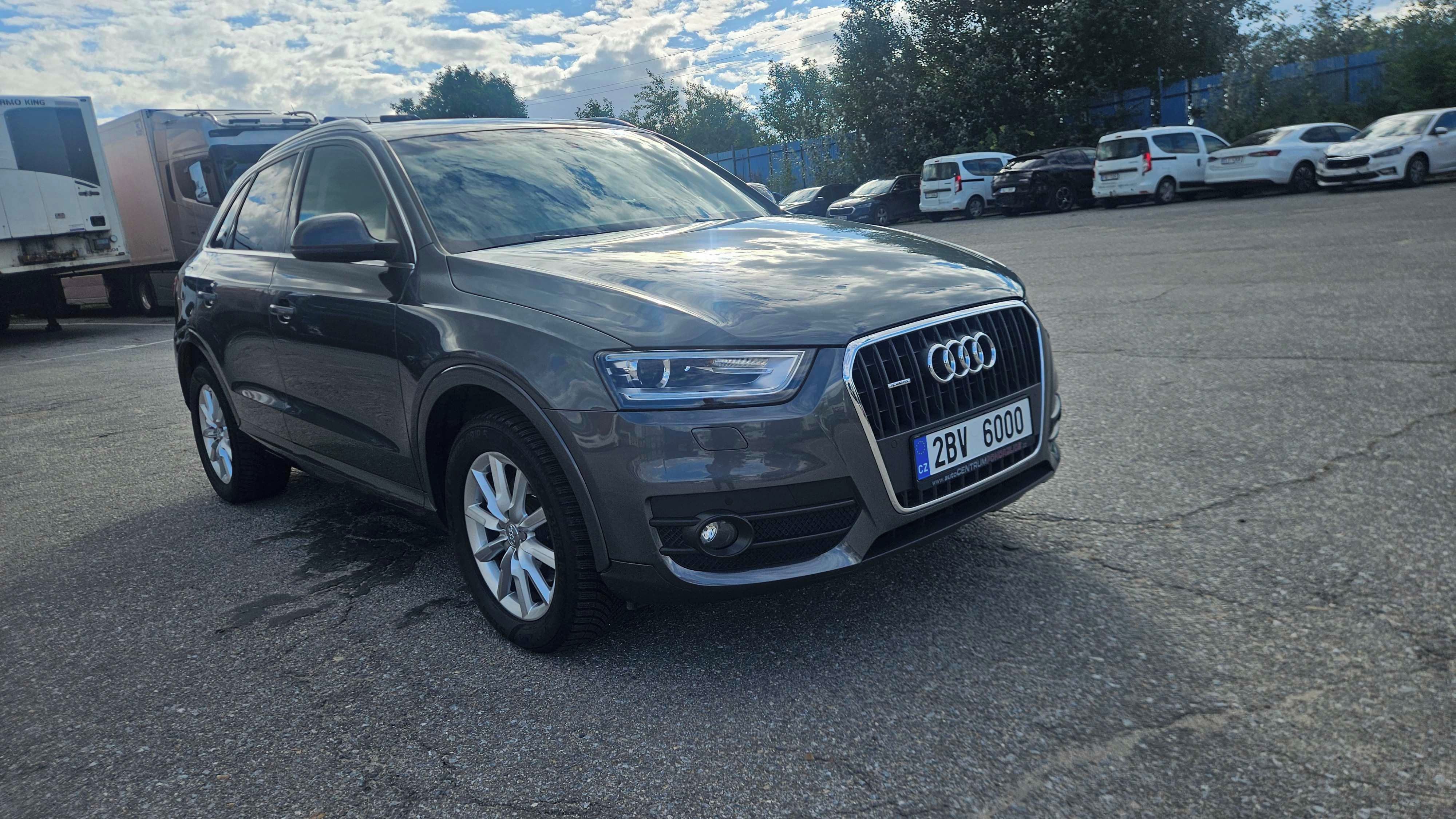 Audi Q3, 2.0tdi 4x4 130kw TOP STAV!!! - fotka 3
