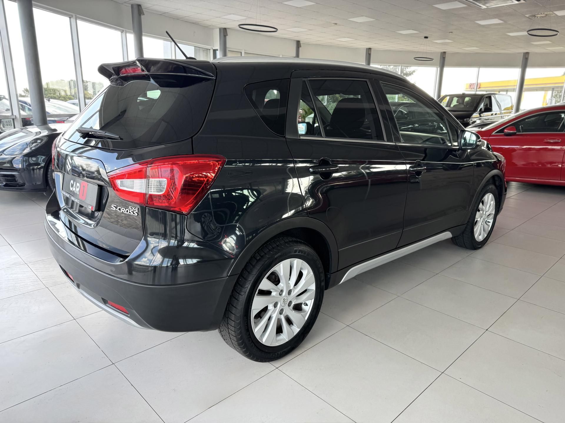 Suzuki SX4 S-Cross, 1,0BoosterJet*Navi - fotka 5