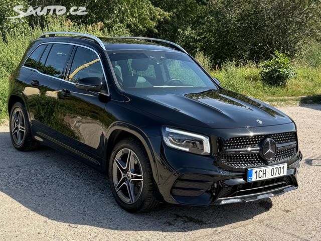 Mercedes GLB