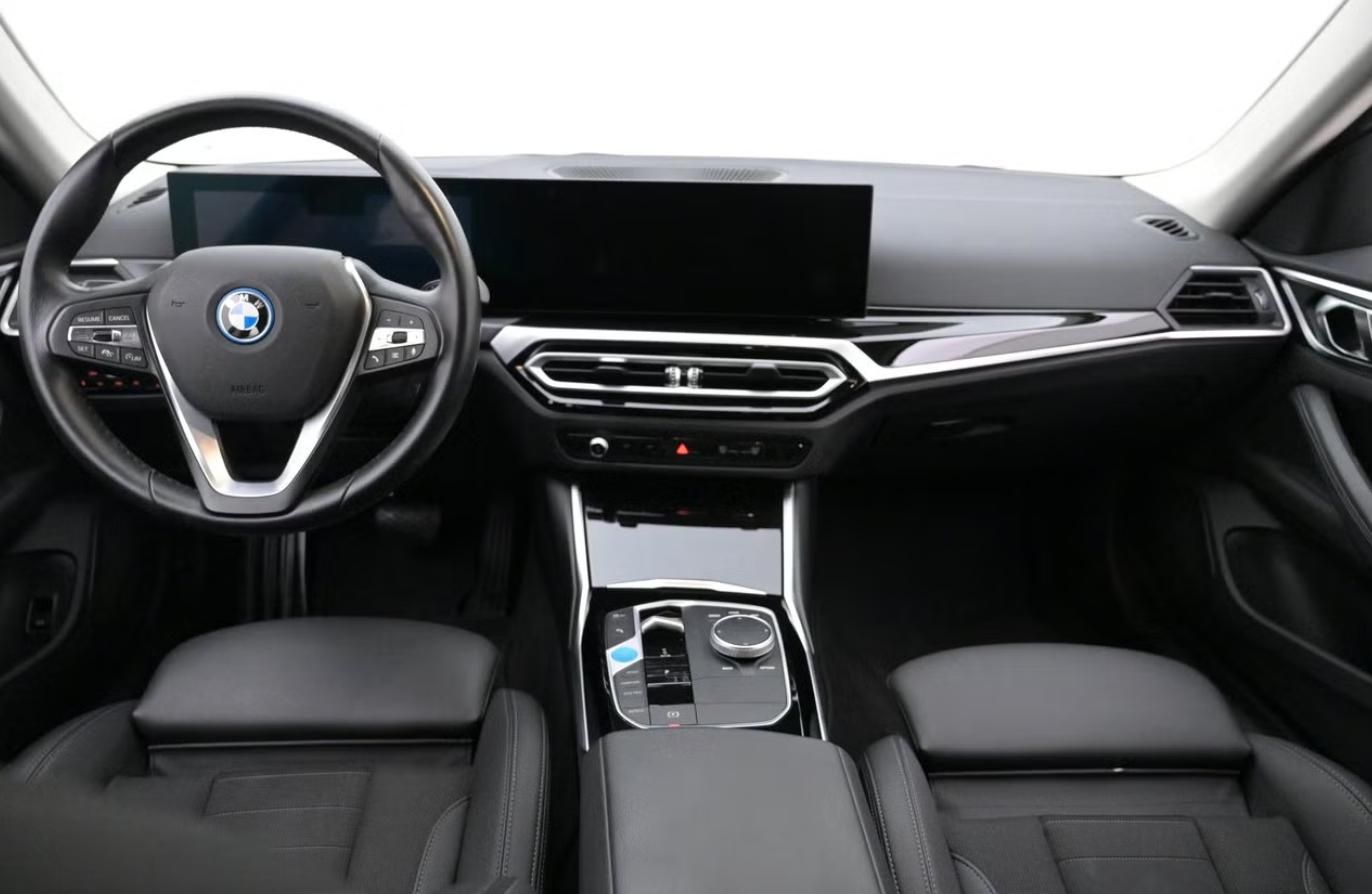 BMW i4, eDrive40 GC SoH 96% Tažné Kam - fotka 5