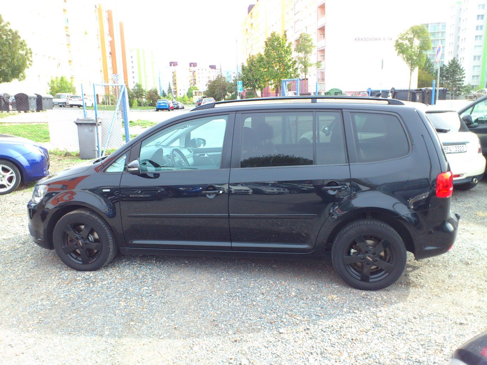 Volkswagen Touran, Match 2.0 TDi 7 míst - fotka 6