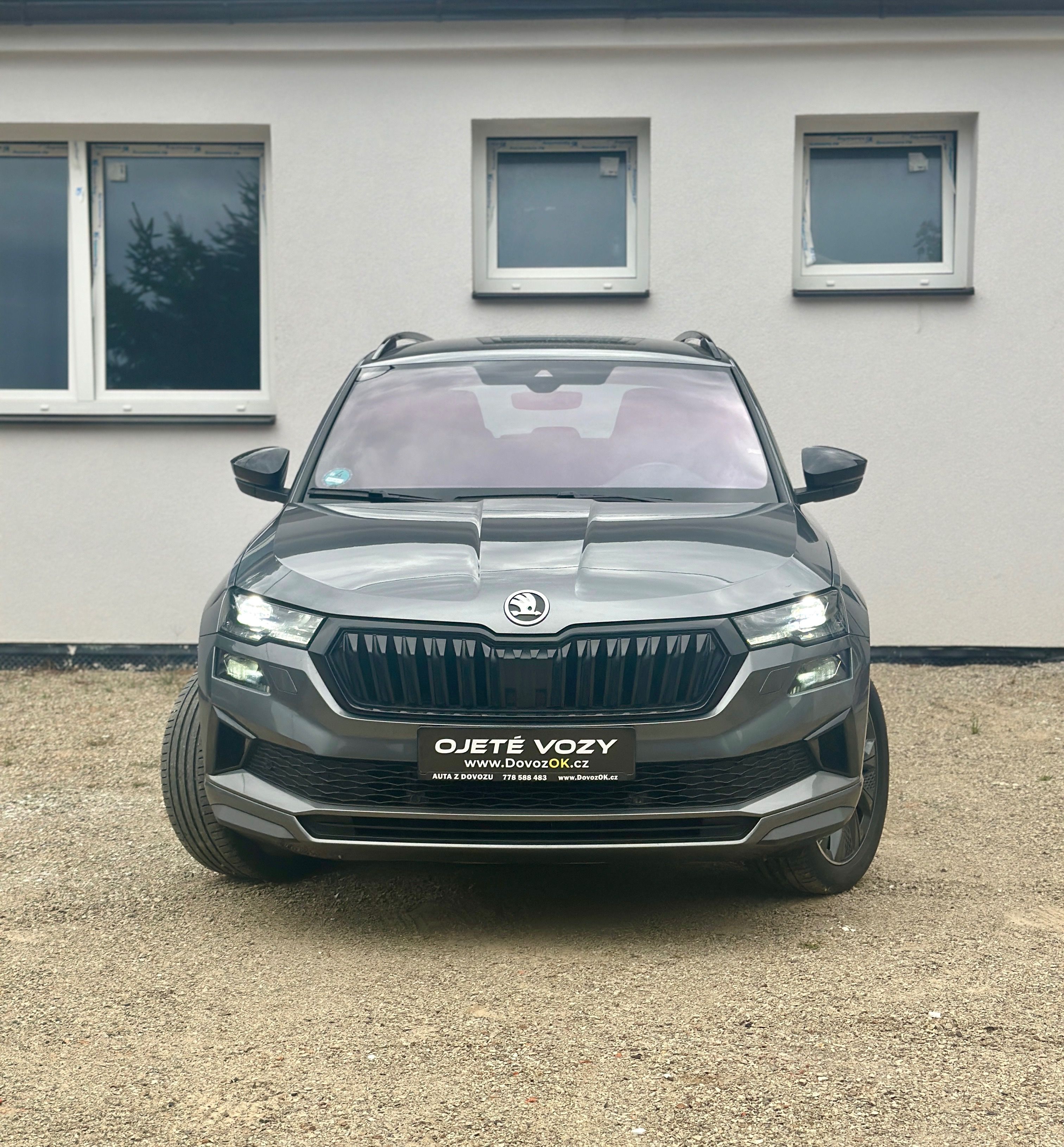 Škoda Karoq, 2.0TDi 110kW Sportline 4x4 DCC - fotka 2