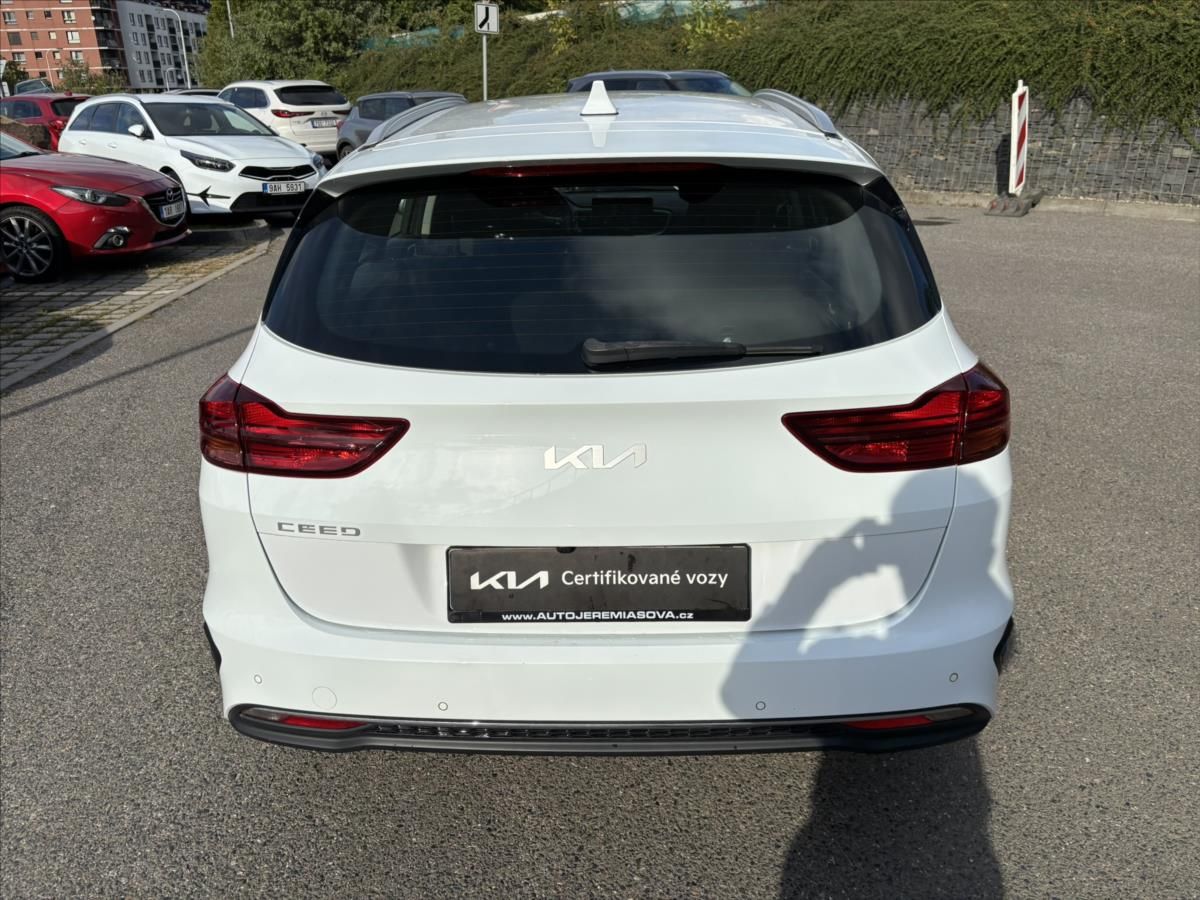 Kia Cee´d, 1,5 TGDi 118kW AT Spin ZÁRUKA - fotka 4