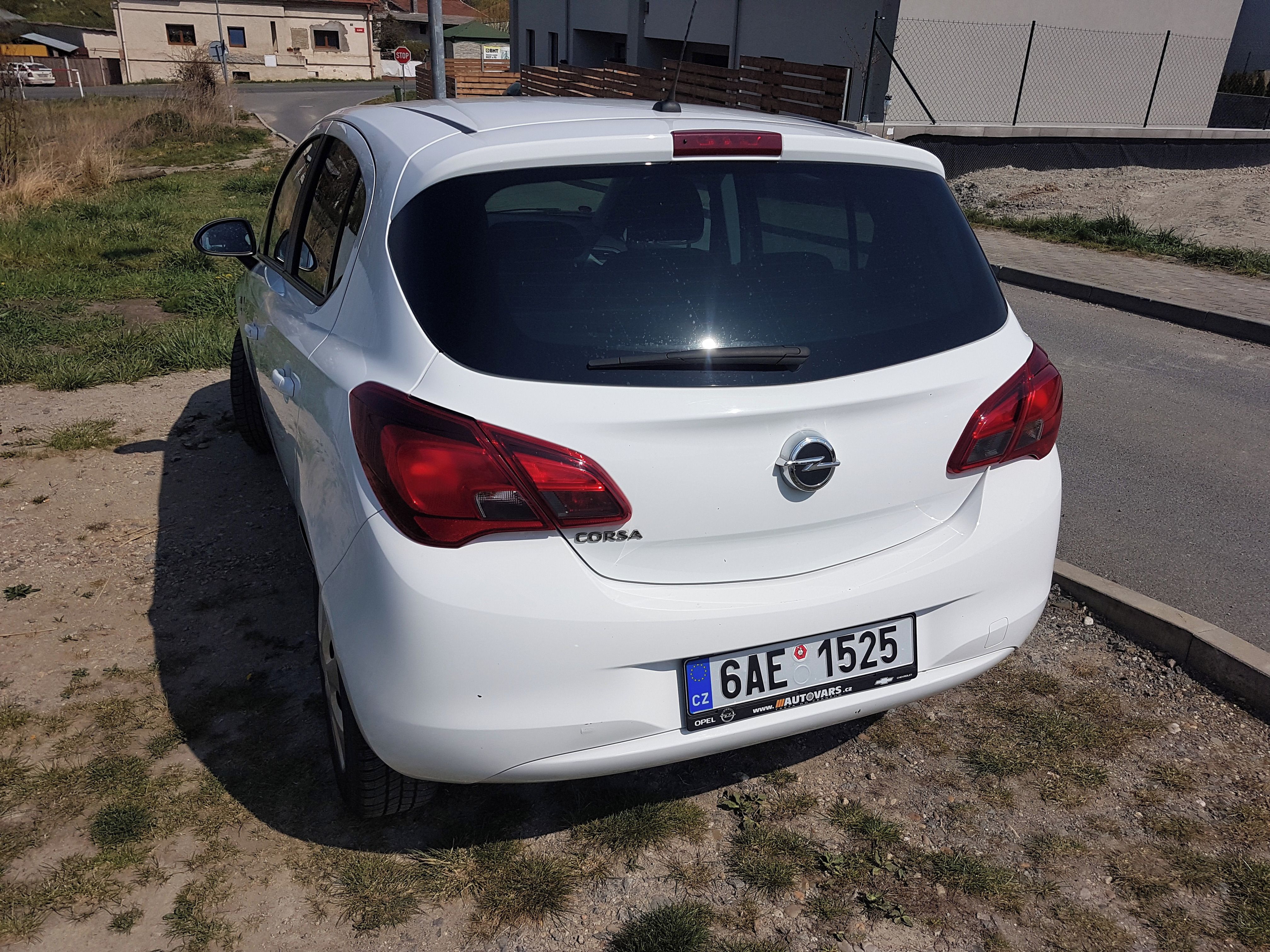 Opel Corsa, 1.4i Klima, TOP STAV - fotka 4