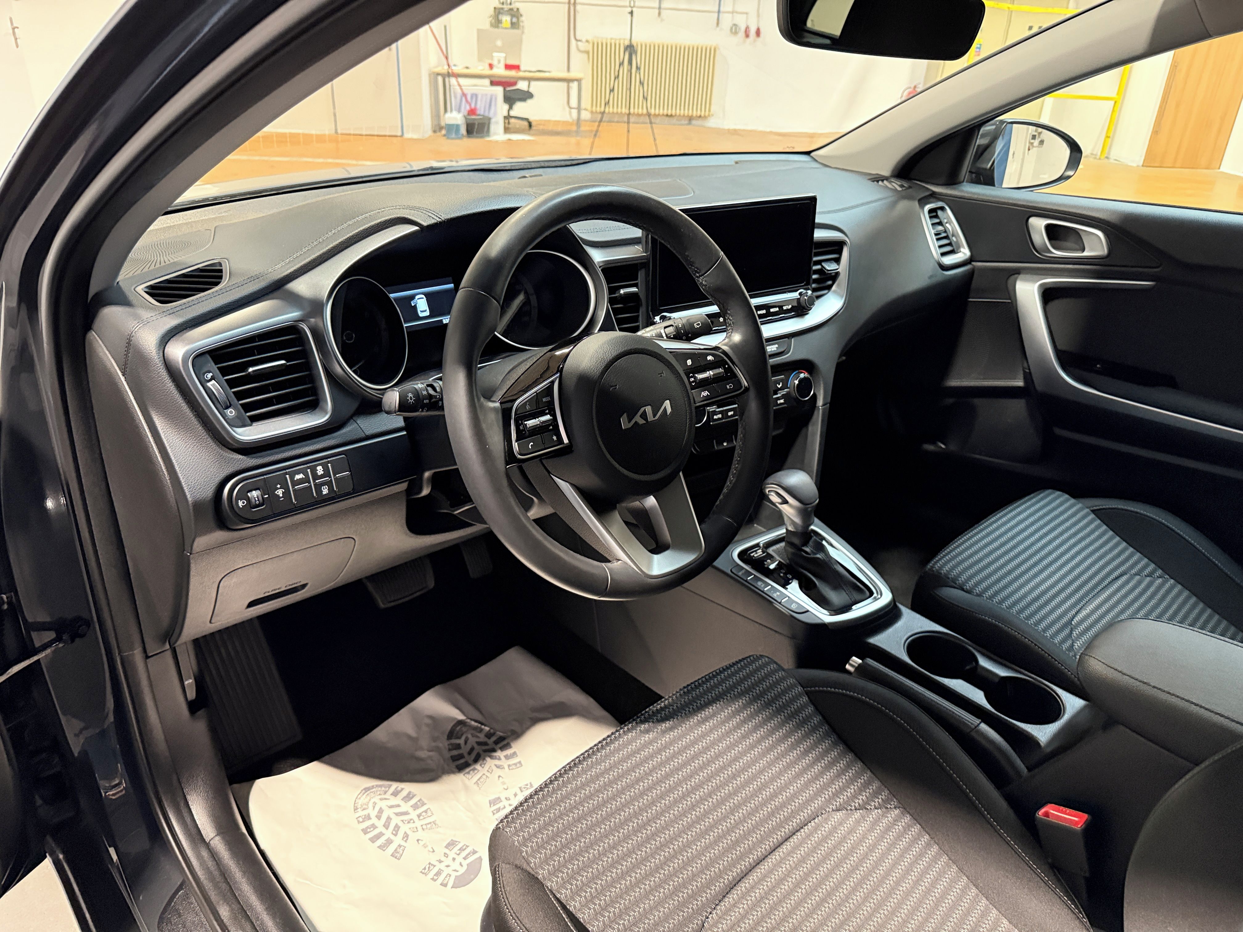 Kia Cee´d, 1.5 T-GDI 118kW Top SW DCT - fotka 5