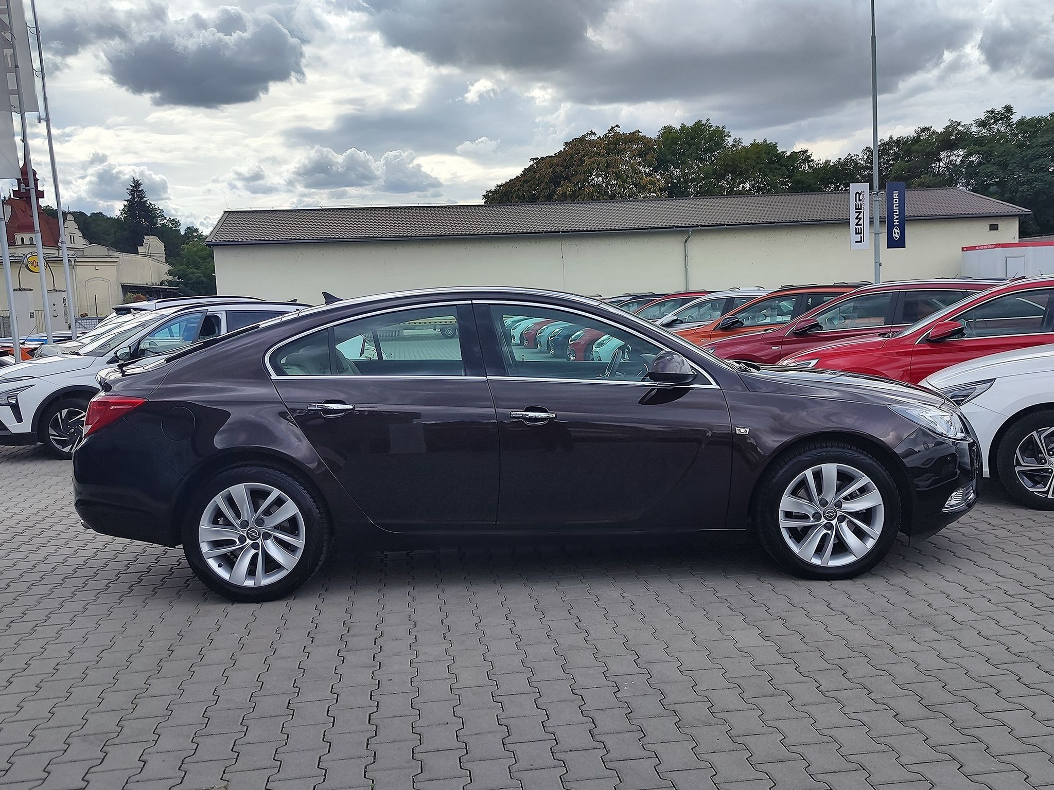 Opel Insignia, 2.0 Turbo/184kW Innovation 4x4 - fotka 4