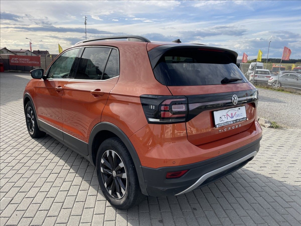 Volkswagen T-Cross, 1,0 TSi 70kw Radar Klima odp. - fotka 3