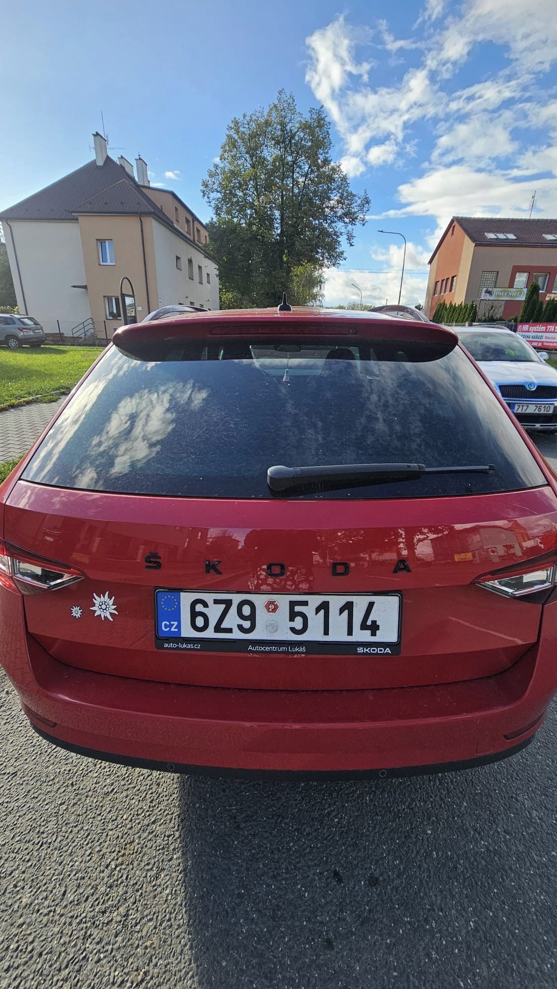 Škoda Superb, Combi 2.0 TDI 110kW - fotka 5
